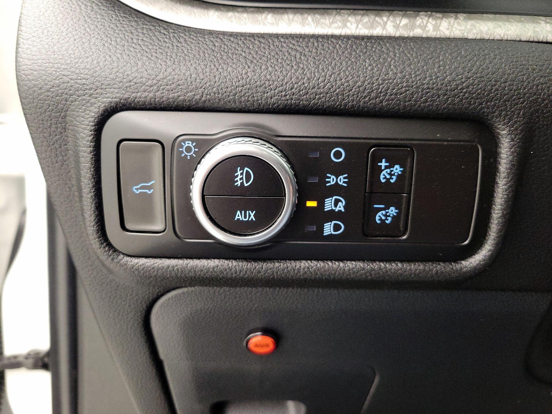 Thumbnail: 2023 Ford Explorer - 13