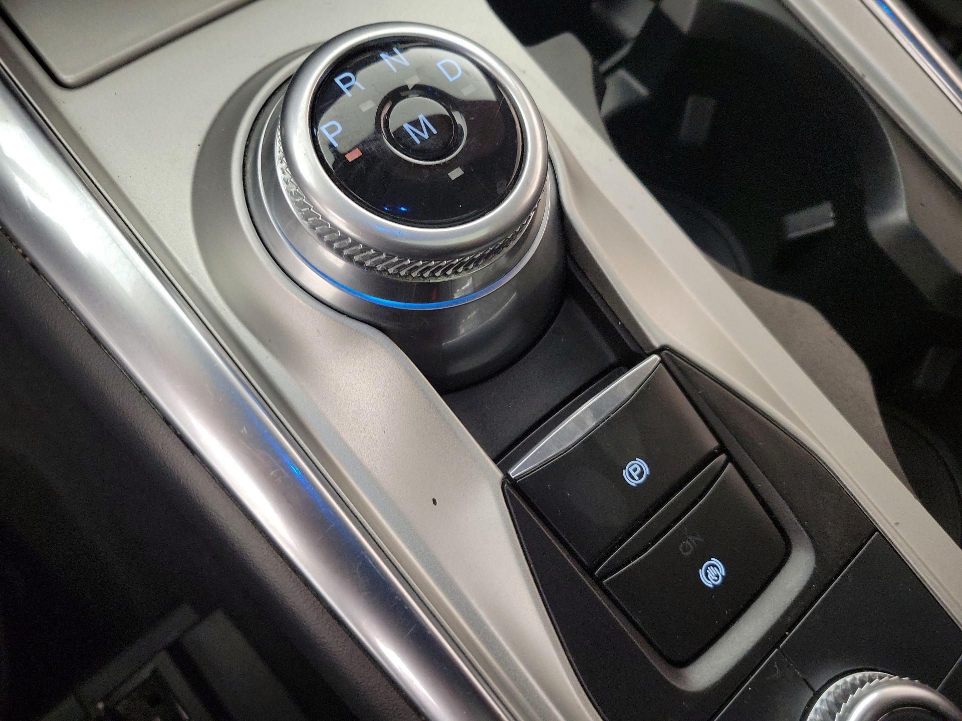 Thumbnail: 2023 Ford Explorer - 18