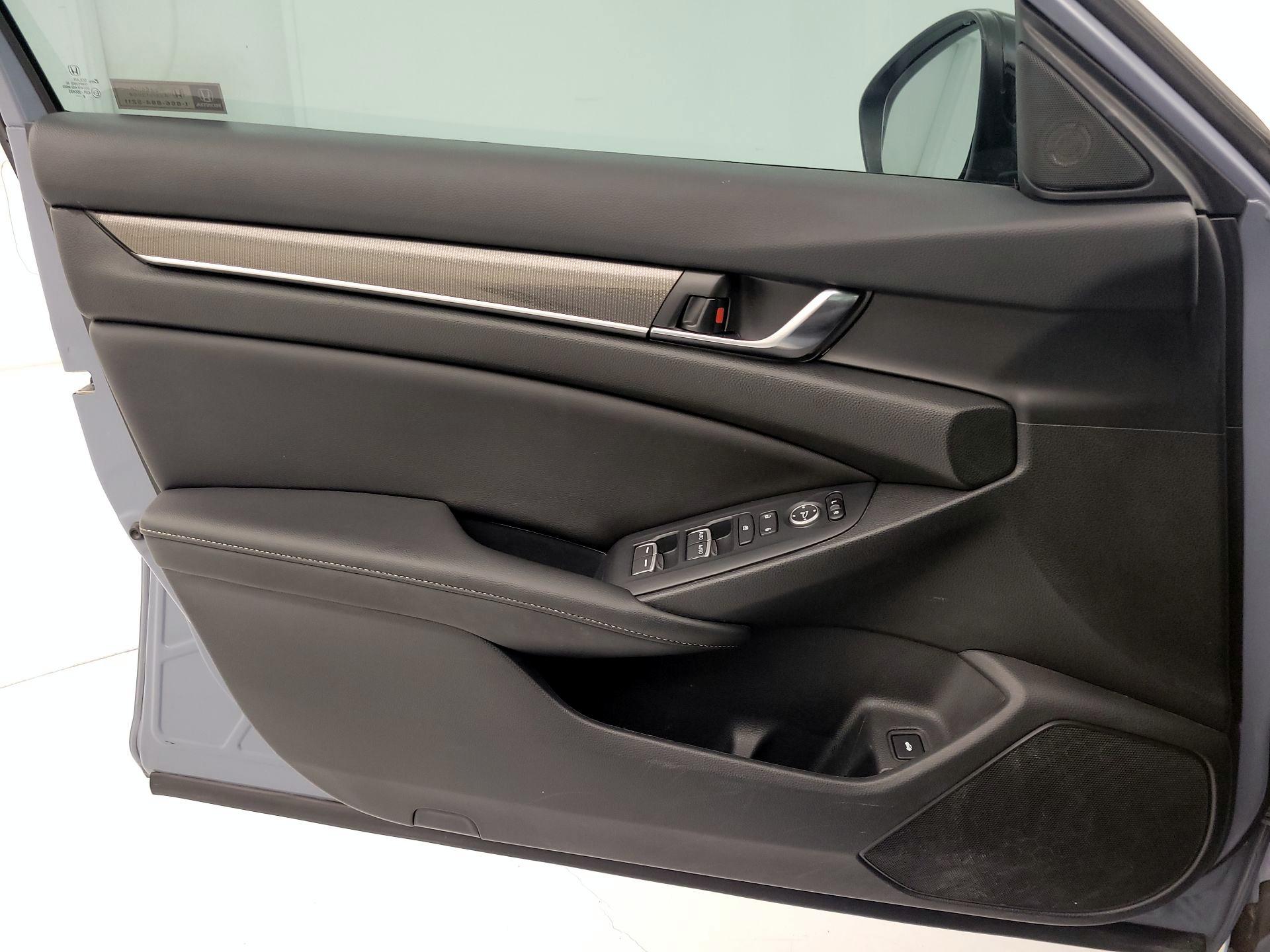 Thumbnail: 2022 Honda Accord - 12