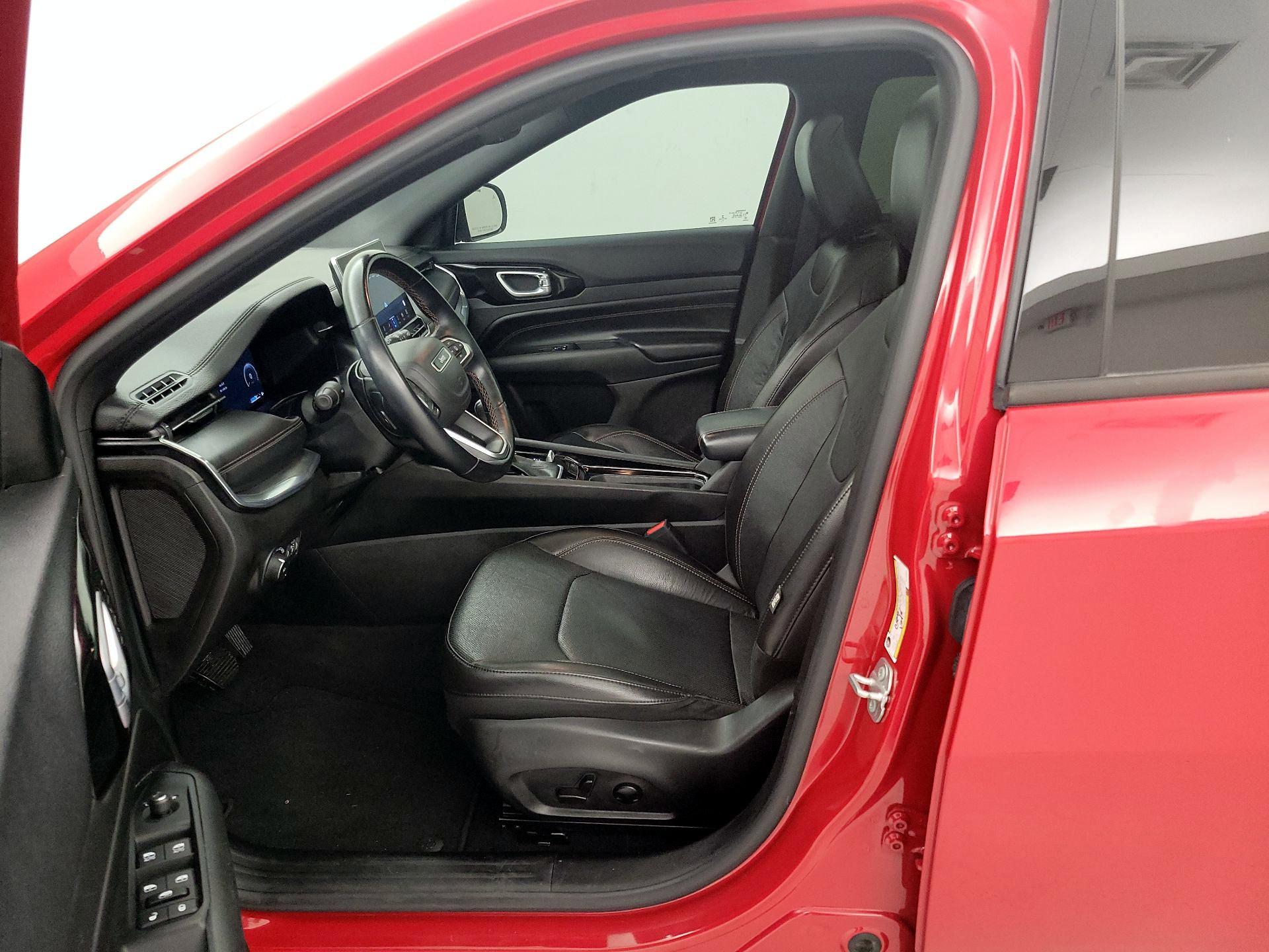 Thumbnail: 2022 Jeep Compass - 12