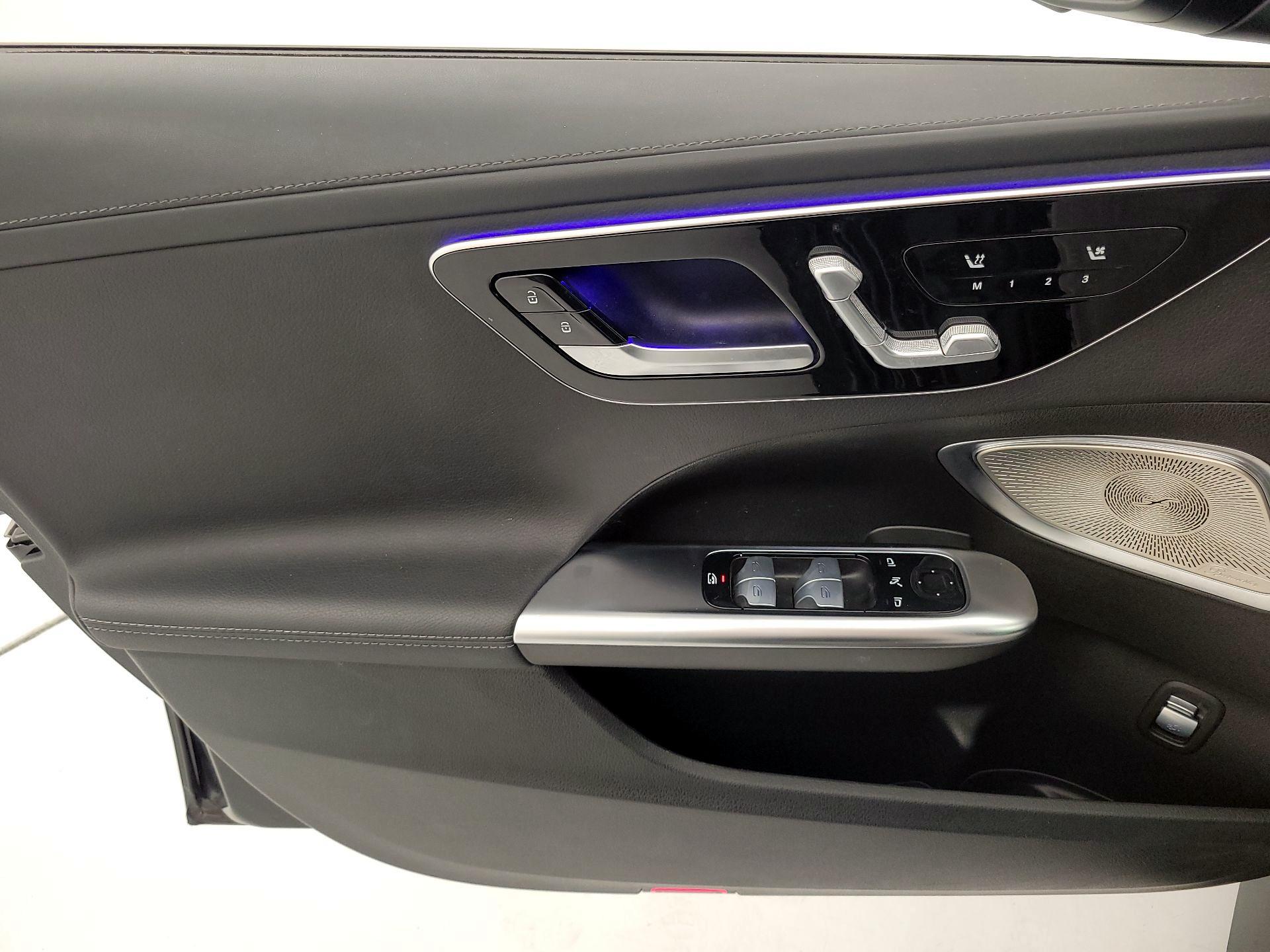 Thumbnail: 2024 Mercedes-Benz C-Class - 12