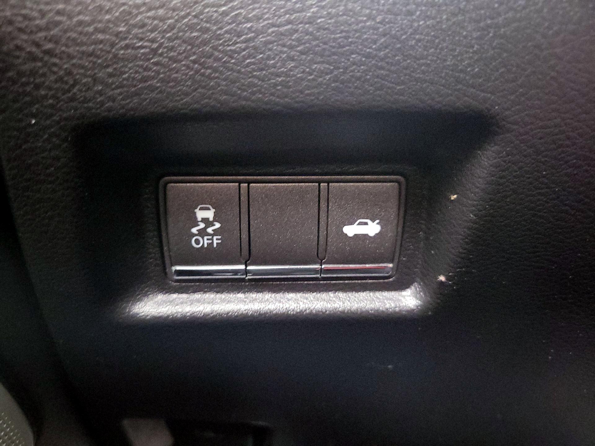 Thumbnail: 2022 INFINITI  - 13