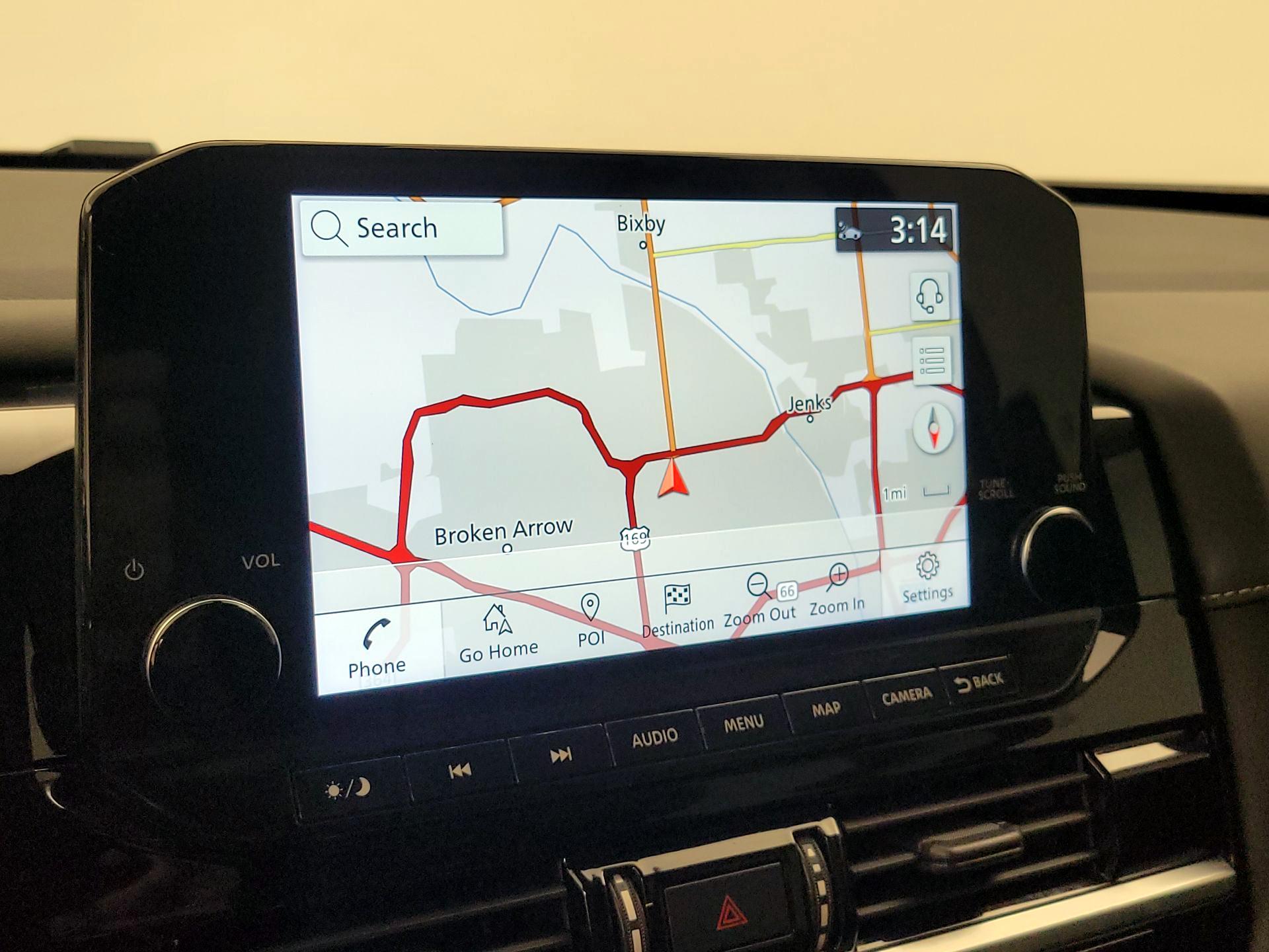 Thumbnail: 2022 Nissan Pathfinder - 14