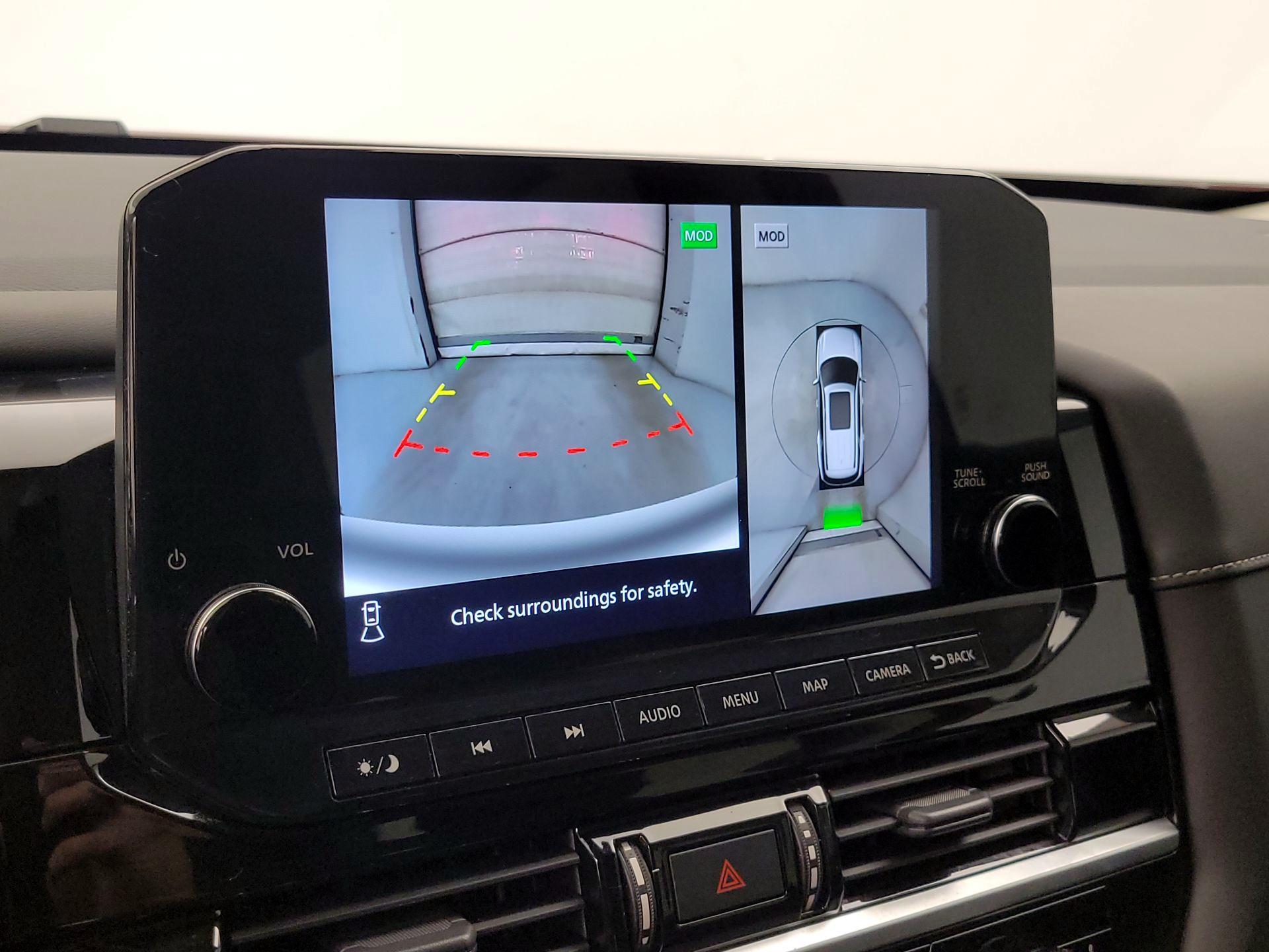 Thumbnail: 2022 Nissan Pathfinder - 15