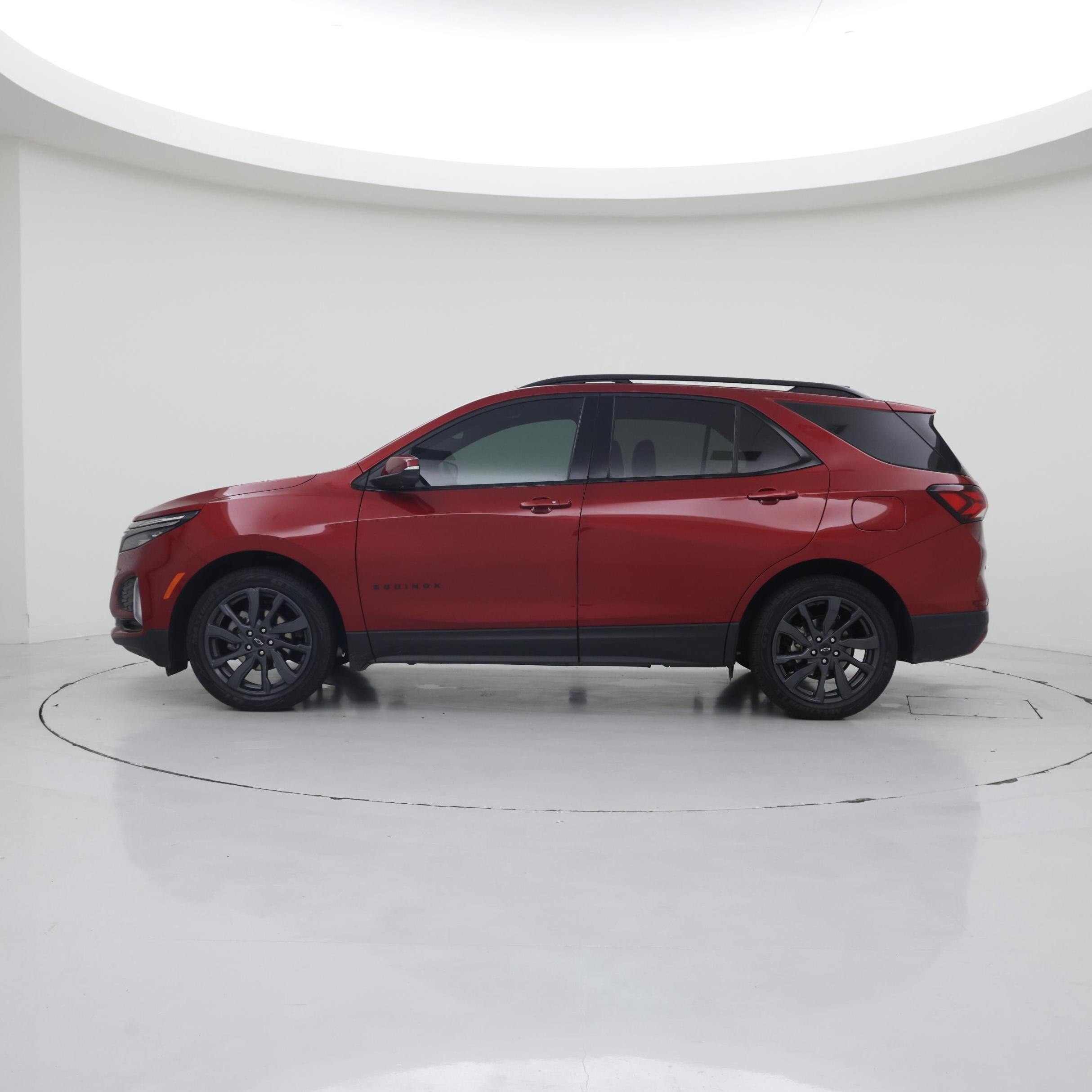 Thumbnail: 2023 Chevrolet Equinox - 3