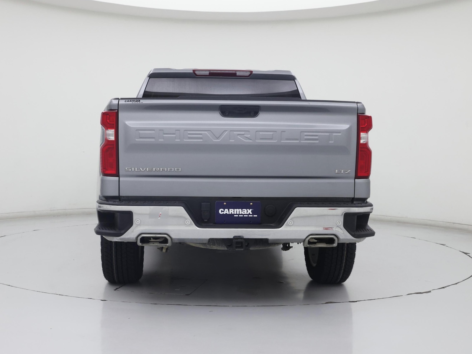 2024 Chevrolet Silverado 1500 LTZ - Photo 7