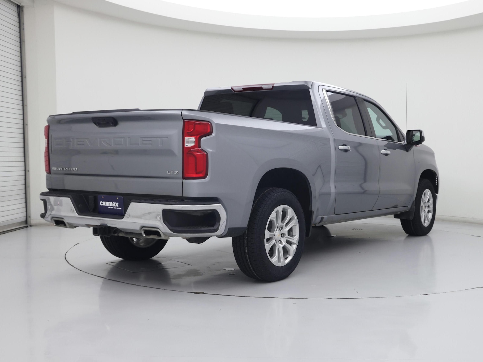 2024 Chevrolet Silverado 1500 LTZ - Photo 9