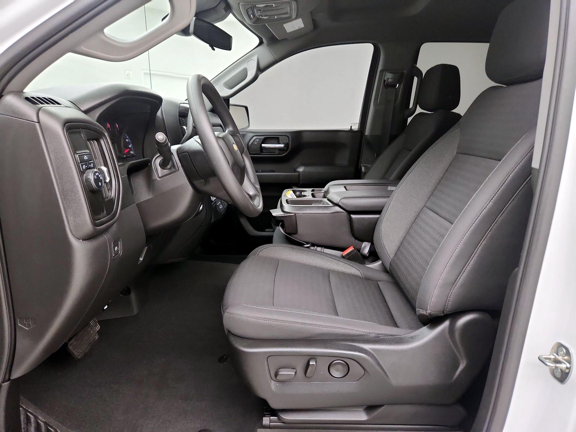 Thumbnail: 2022 Chevrolet Silverado 1500 - 11