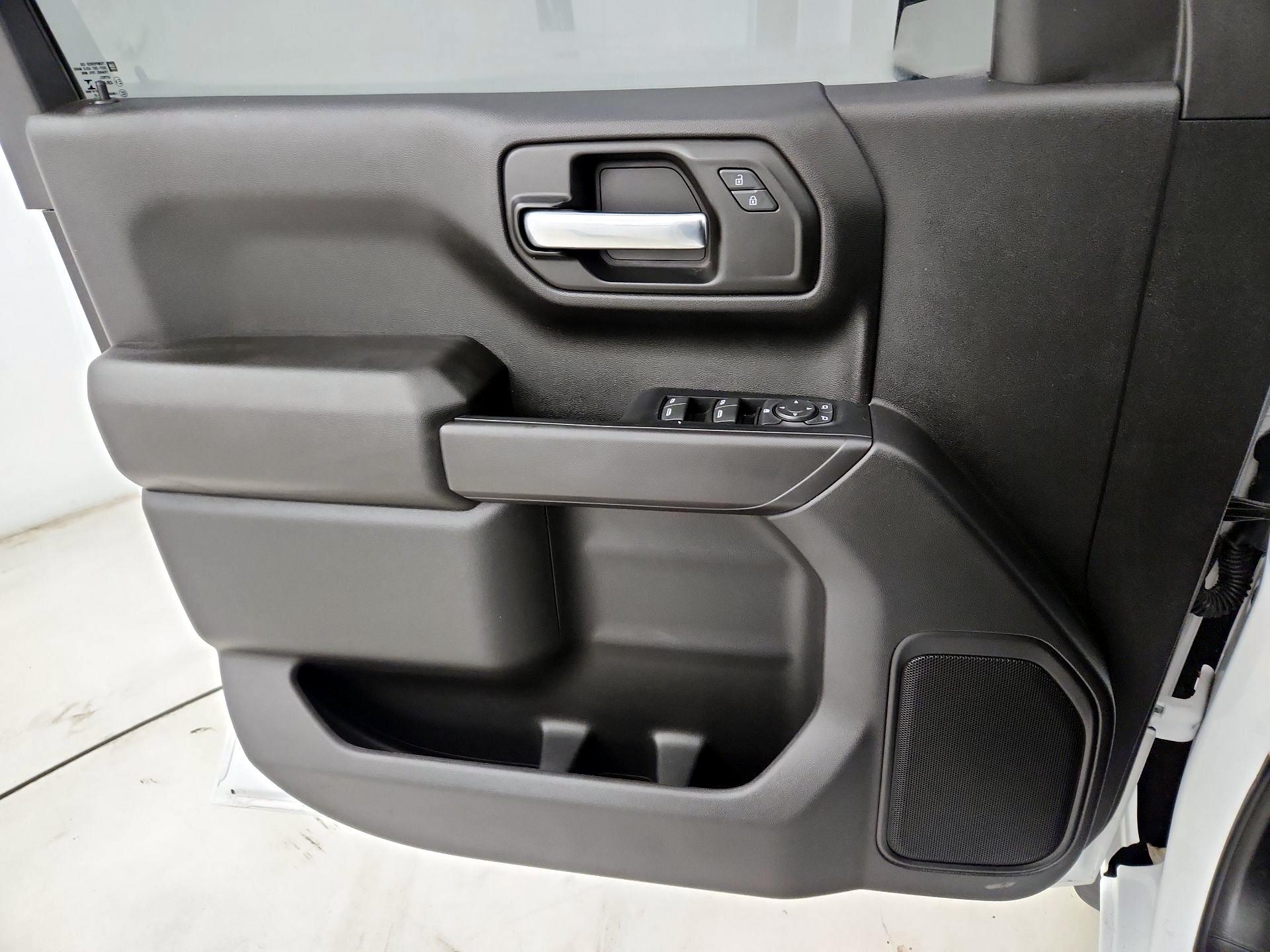 Thumbnail: 2022 Chevrolet Silverado 1500 - 12