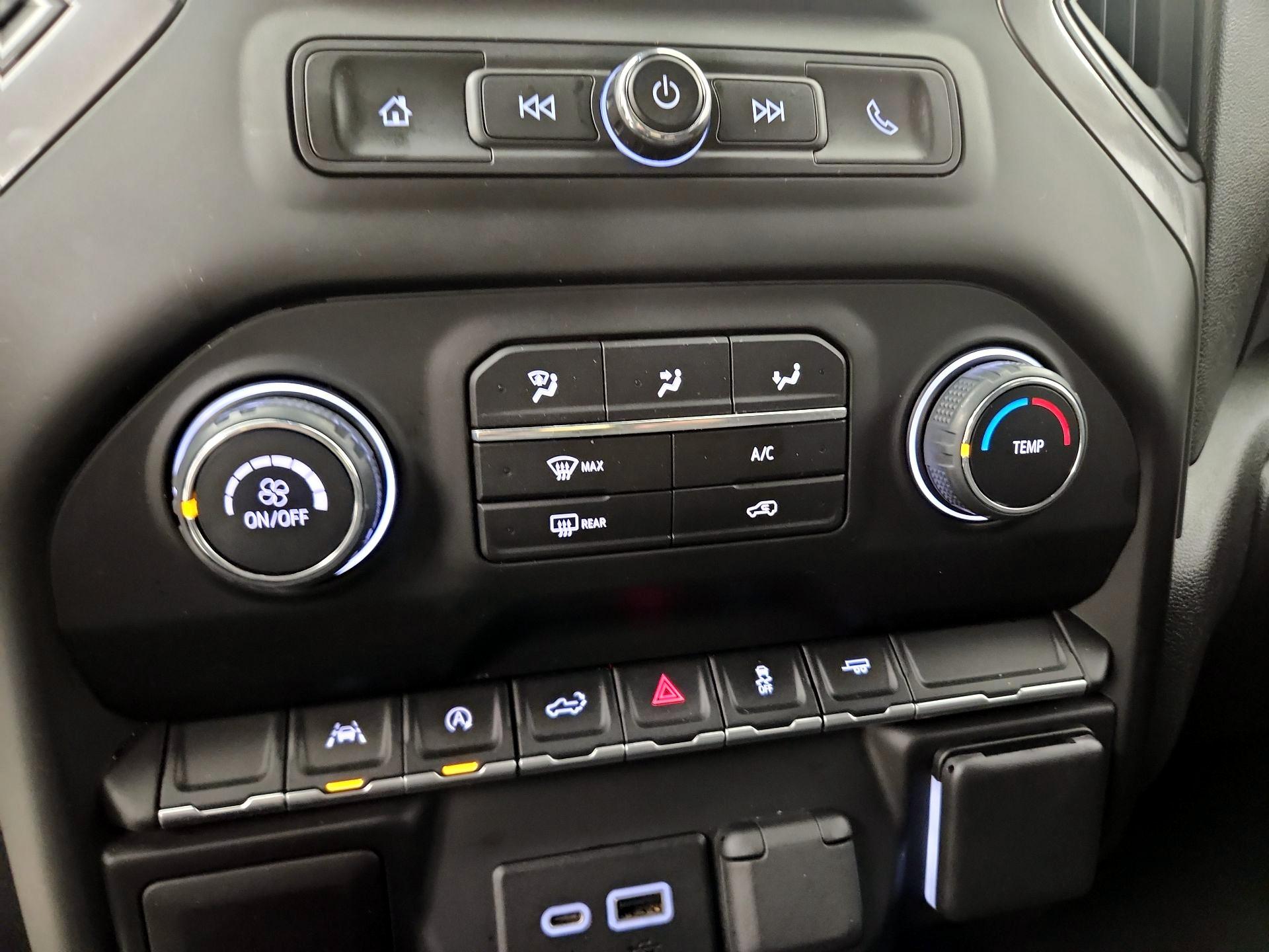 Thumbnail: 2022 Chevrolet Silverado 1500 - 16