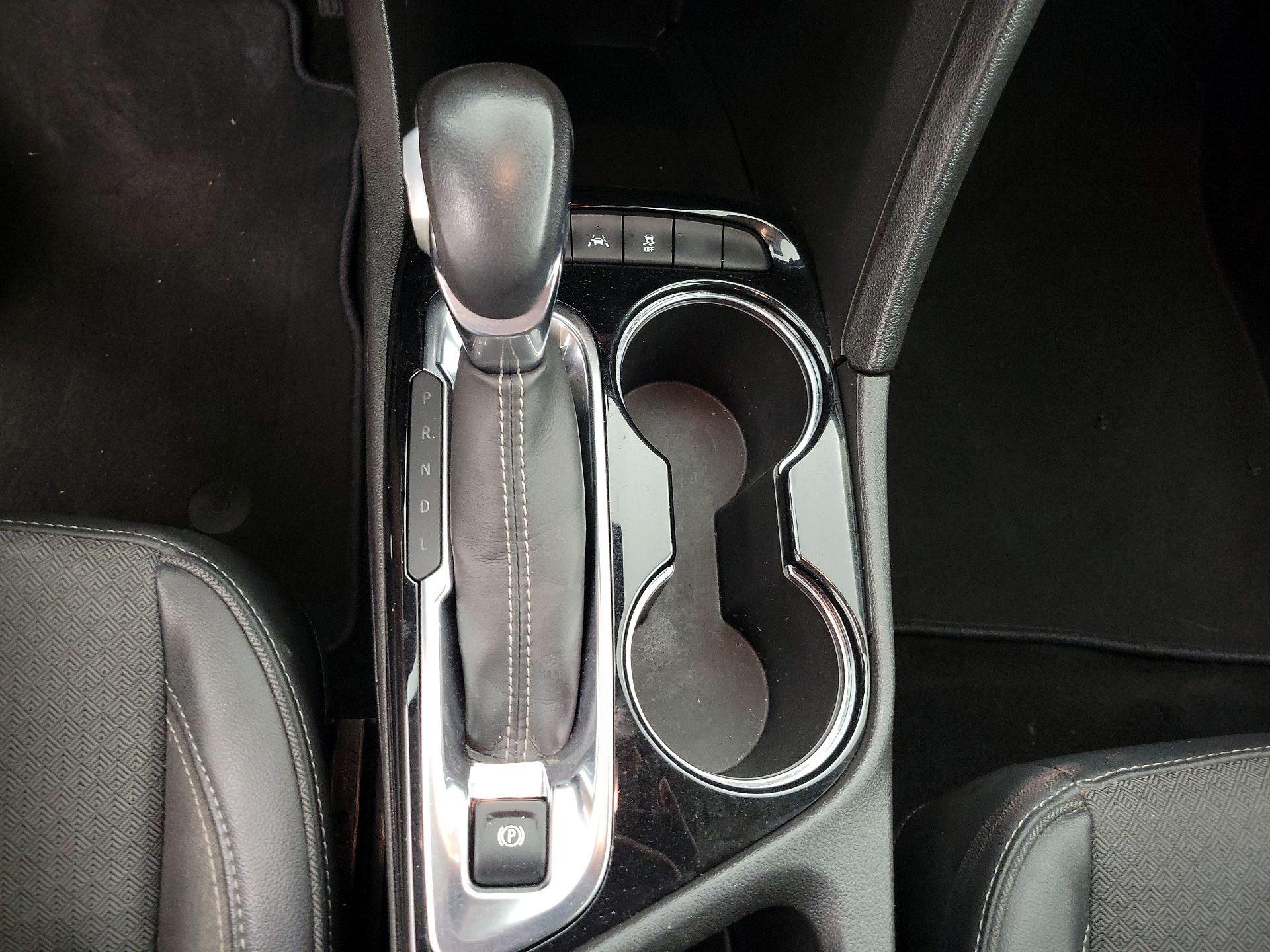 Thumbnail: 2021 Buick Encore GX - 17