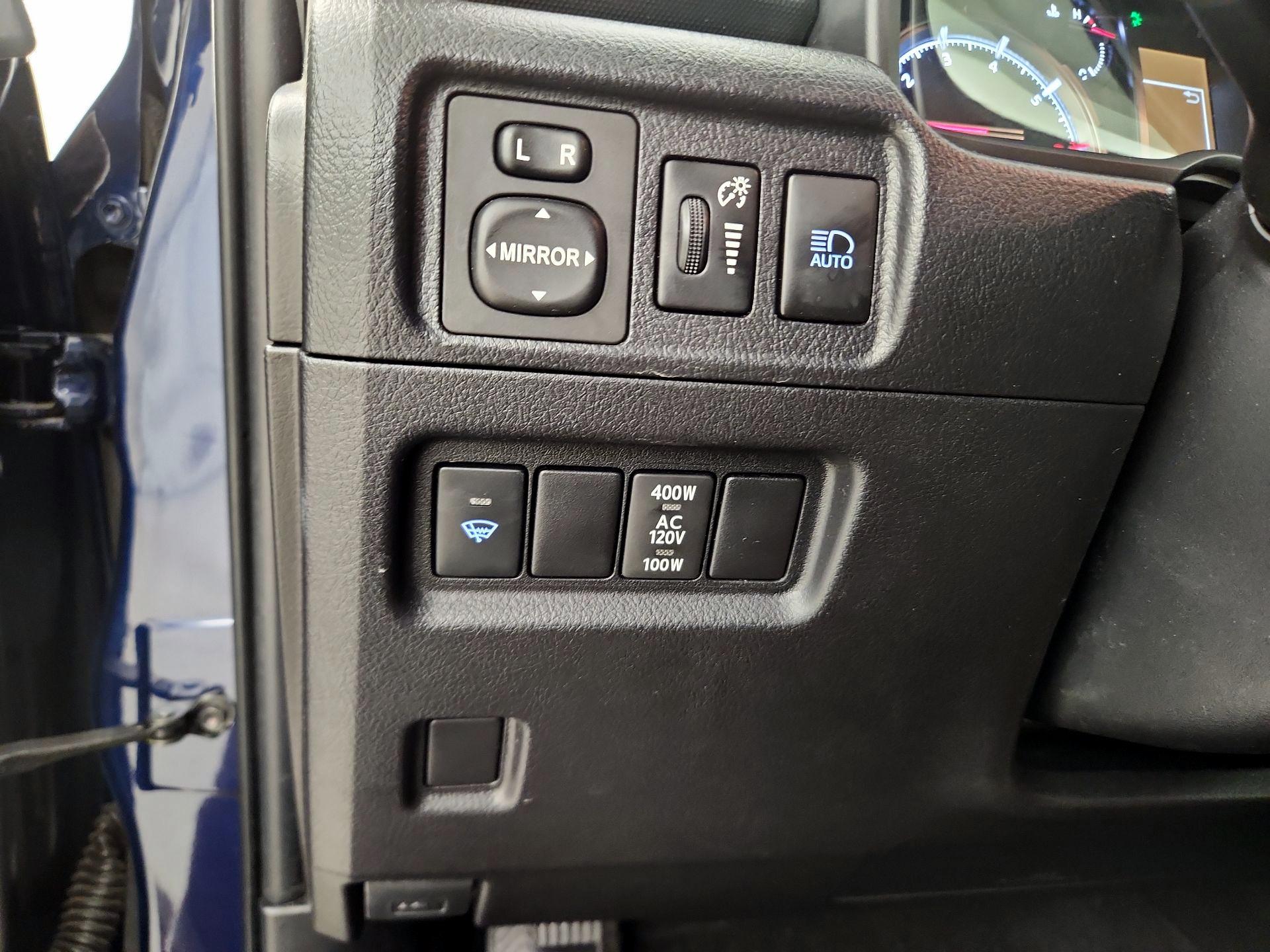 Thumbnail: 2021 Toyota 4Runner - 13