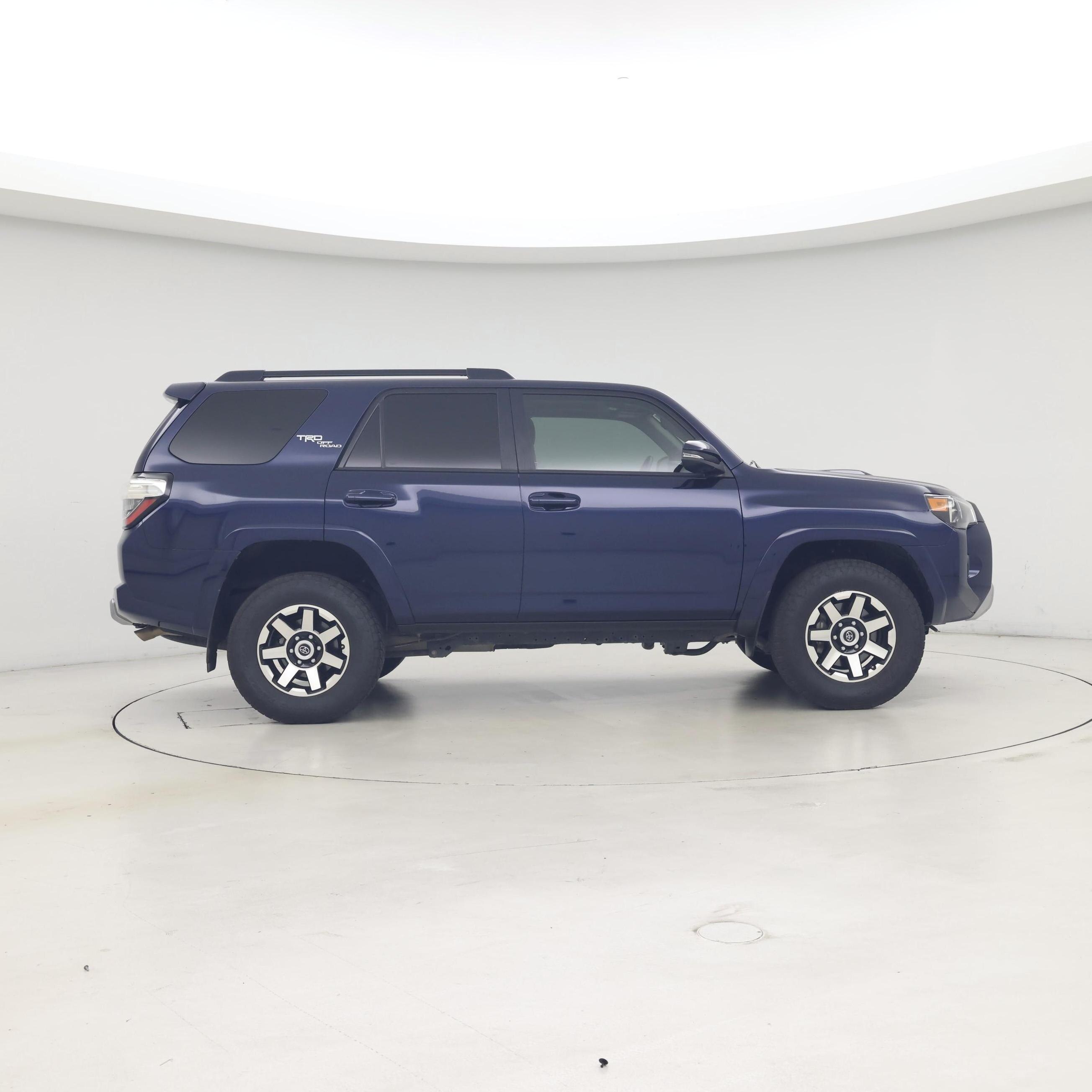 Thumbnail: 2021 Toyota 4Runner - 7