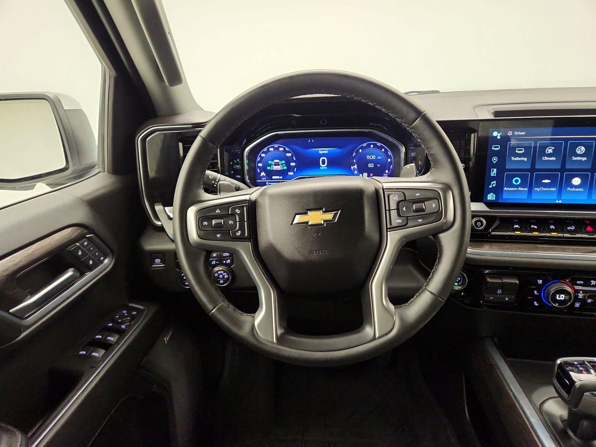 Thumbnail: 2023 Chevrolet Silverado 1500 - 10