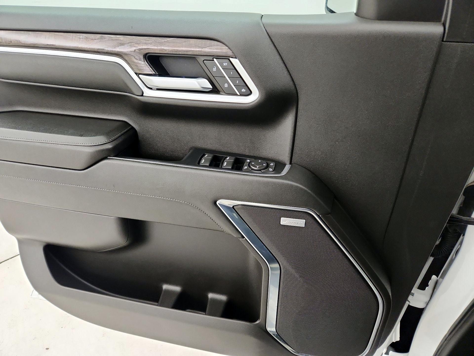 Thumbnail: 2023 Chevrolet Silverado 1500 - 12