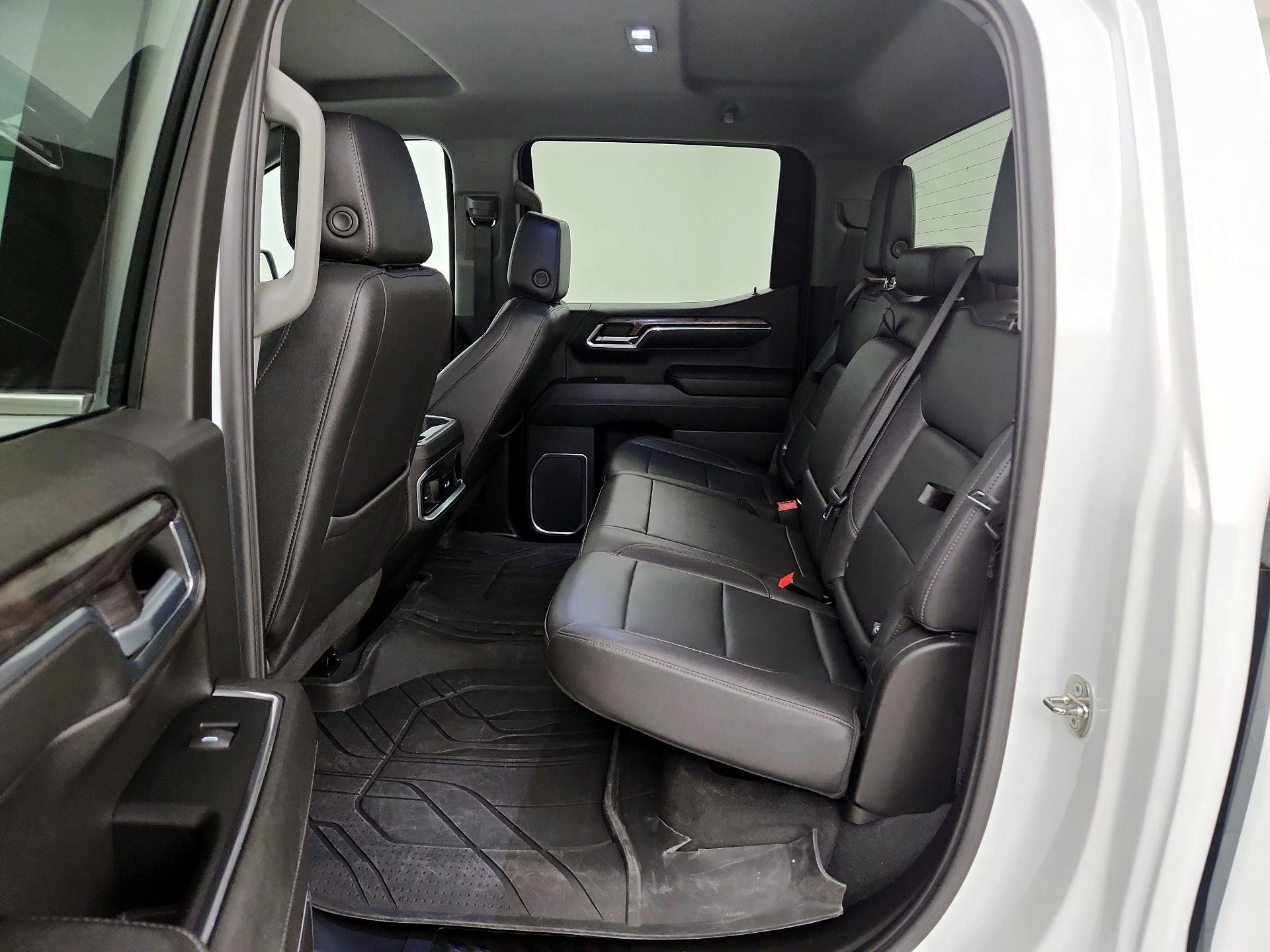 Thumbnail: 2023 Chevrolet Silverado 1500 - 19