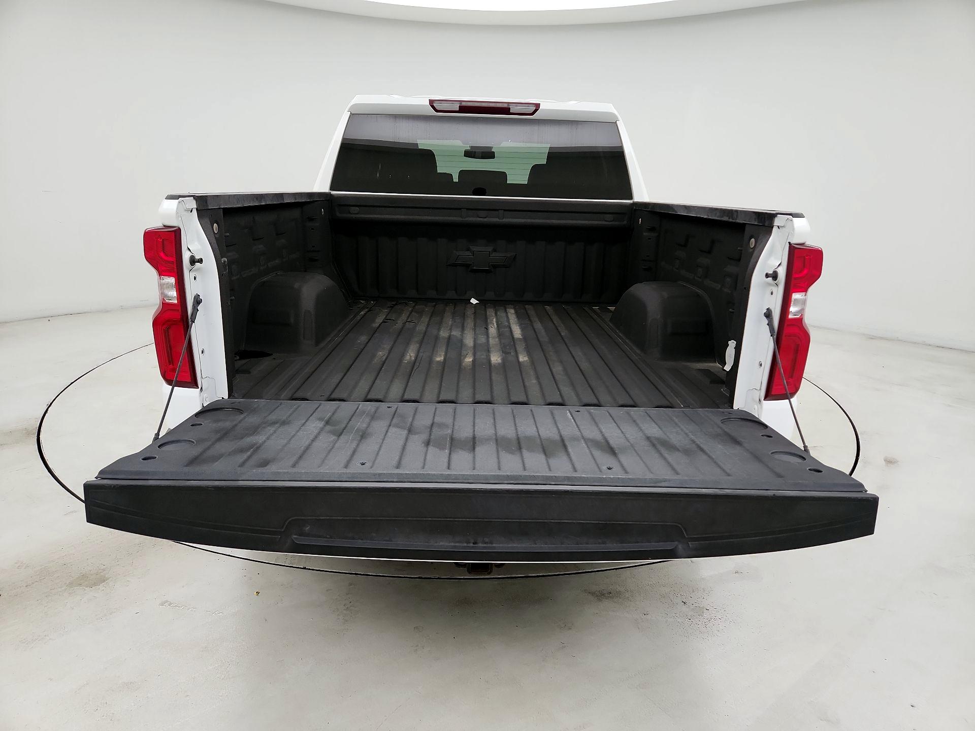 Thumbnail: 2023 Chevrolet Silverado 1500 - 20