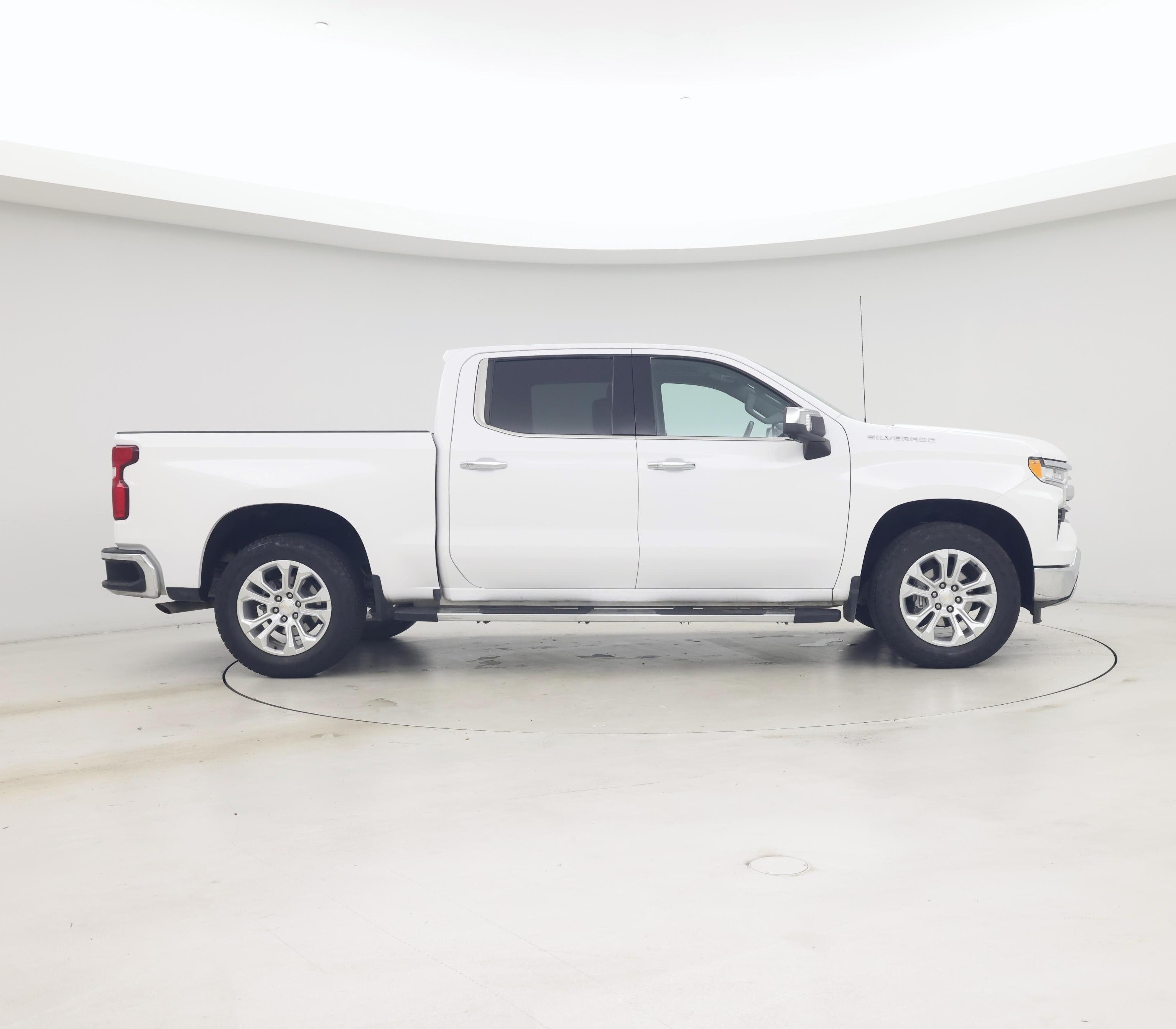 Thumbnail: 2023 Chevrolet Silverado 1500 - 7