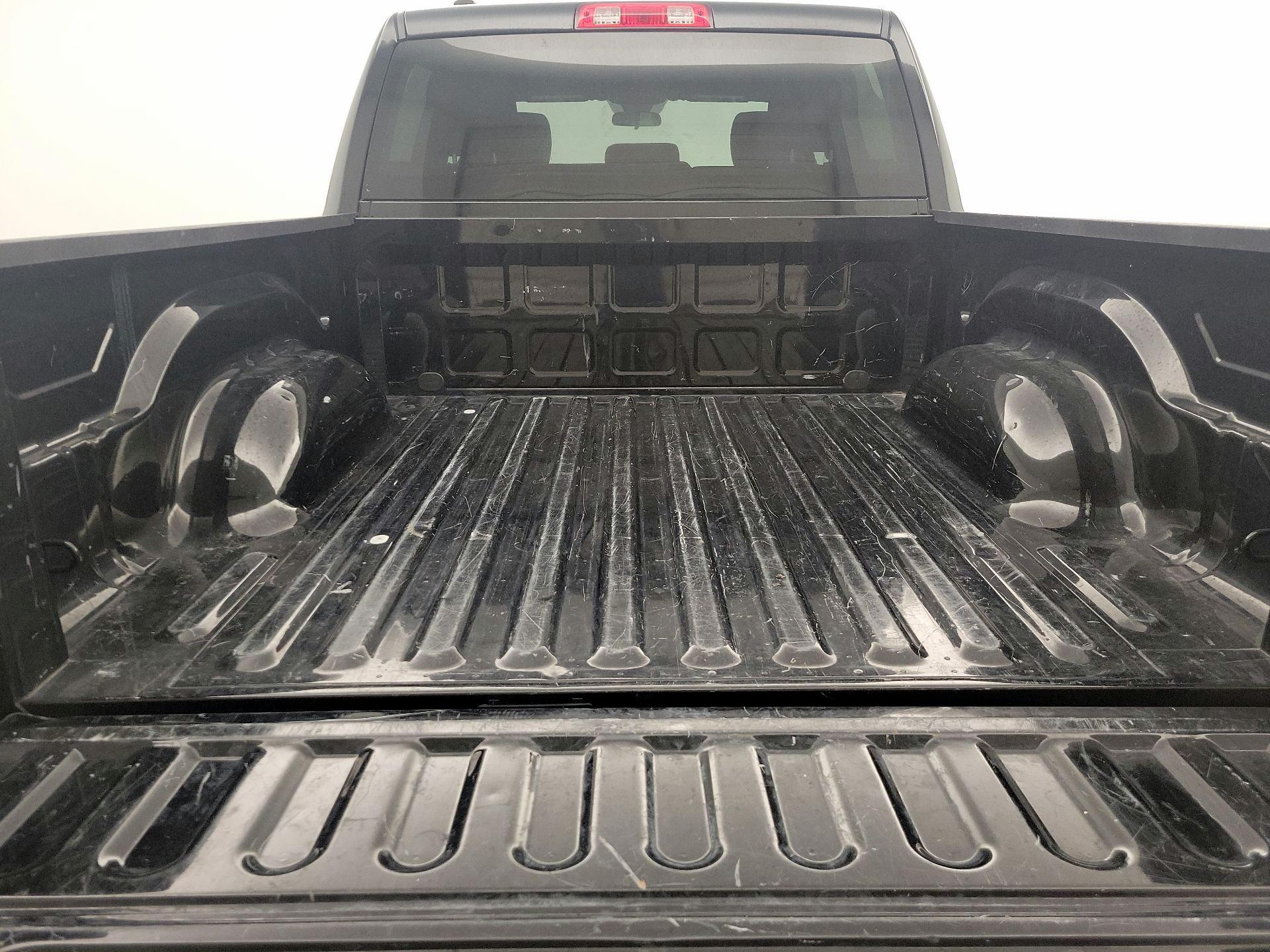 Thumbnail: 2024 RAM 1500 Classic - 20