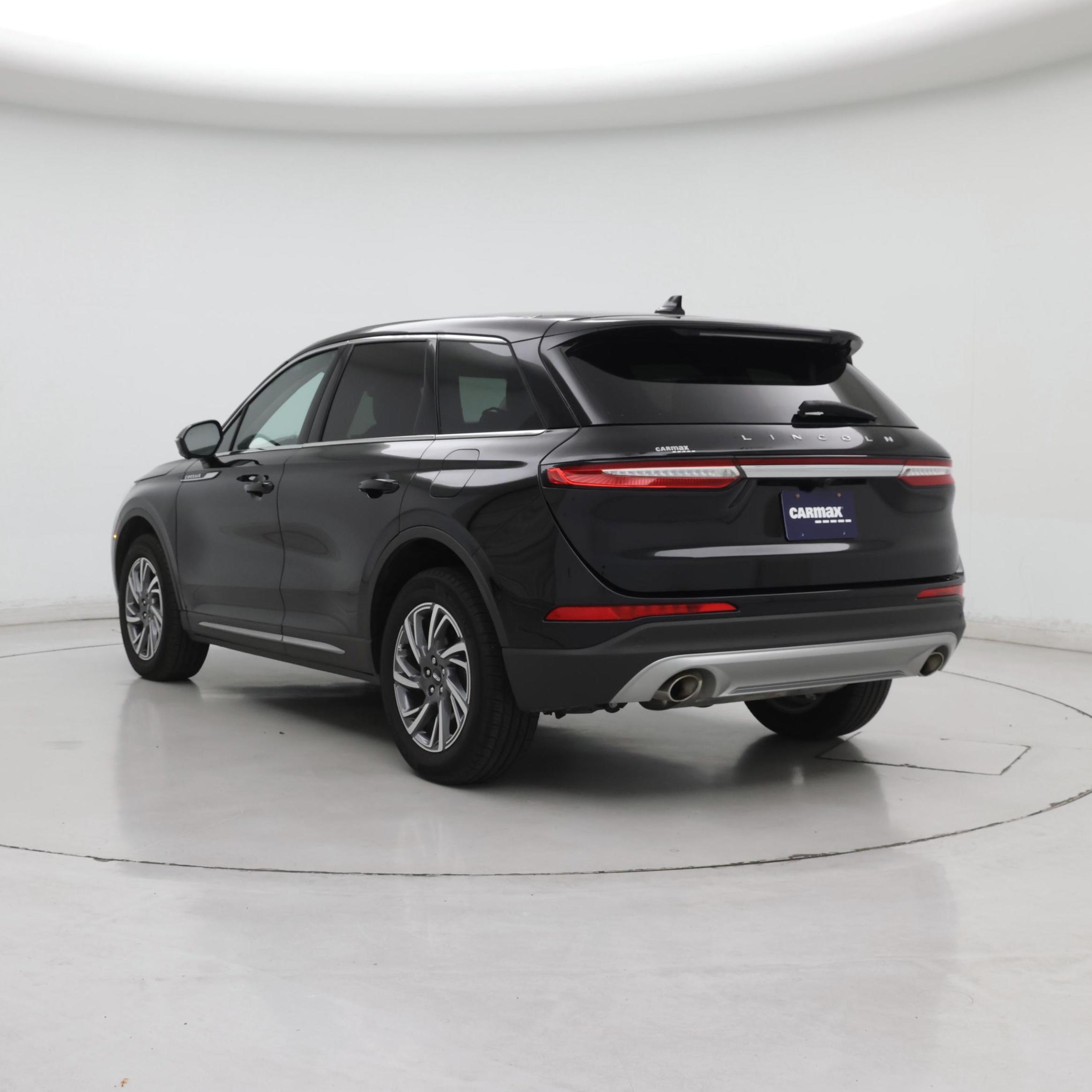 Thumbnail: 2024 Lincoln Corsair - 2