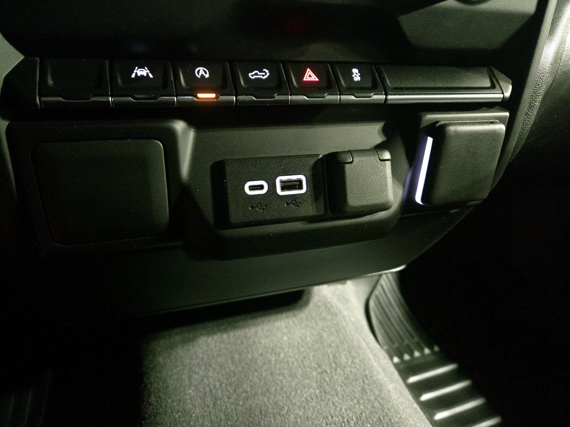 Thumbnail: 2023 Chevrolet Silverado 1500 - 17