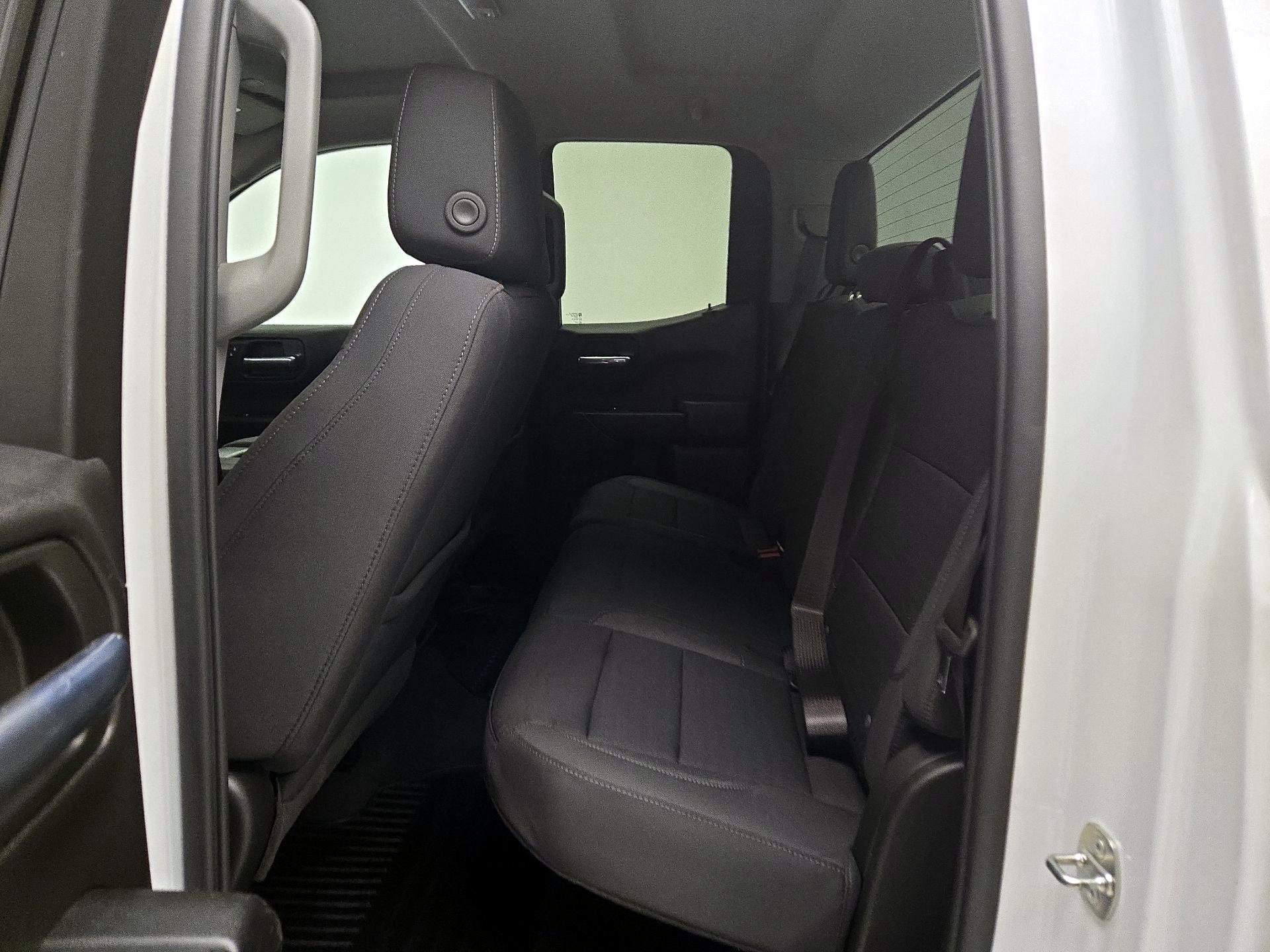 Thumbnail: 2023 Chevrolet Silverado 1500 - 18