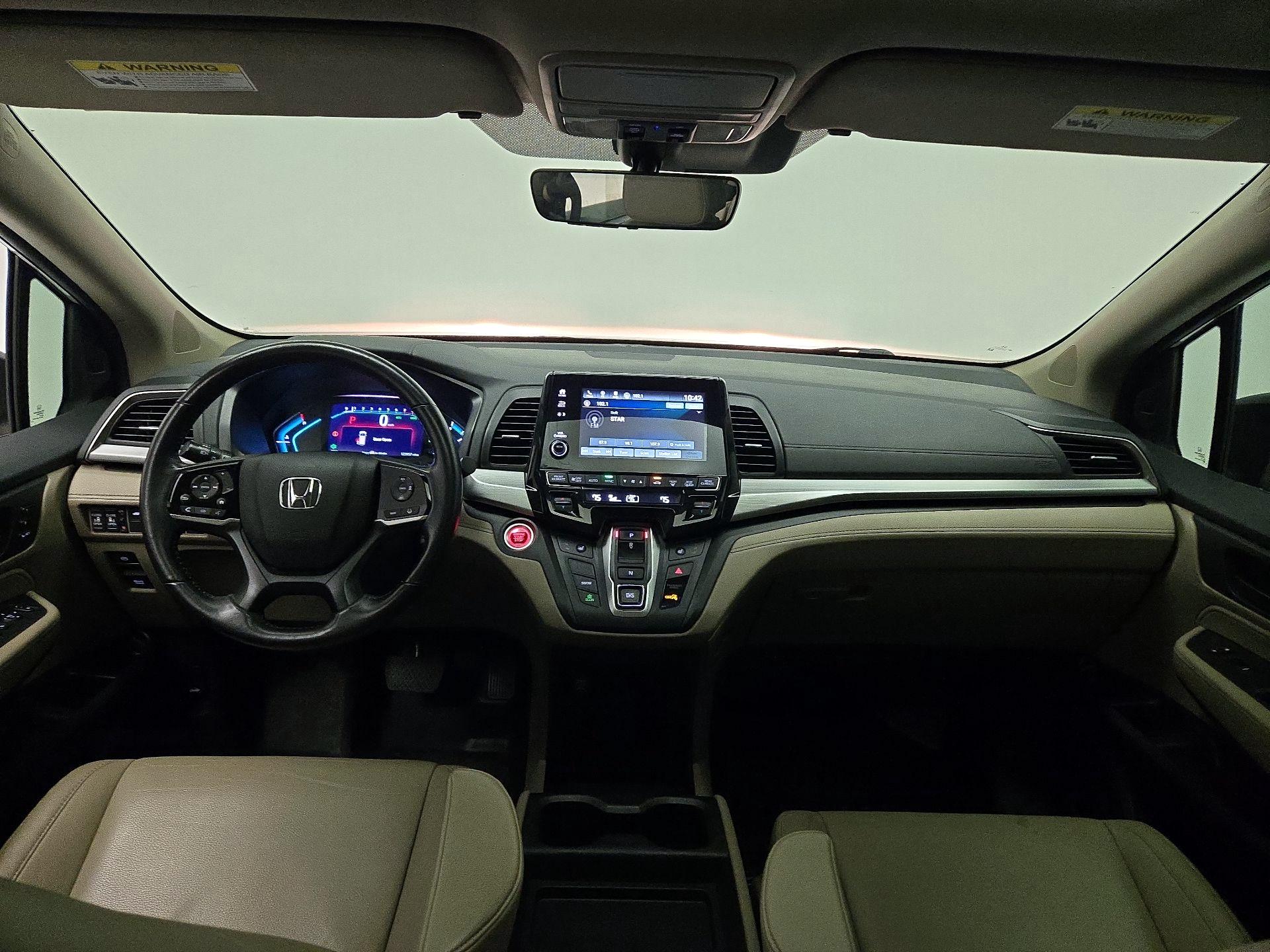 Thumbnail: 2018 Honda Odyssey - 9