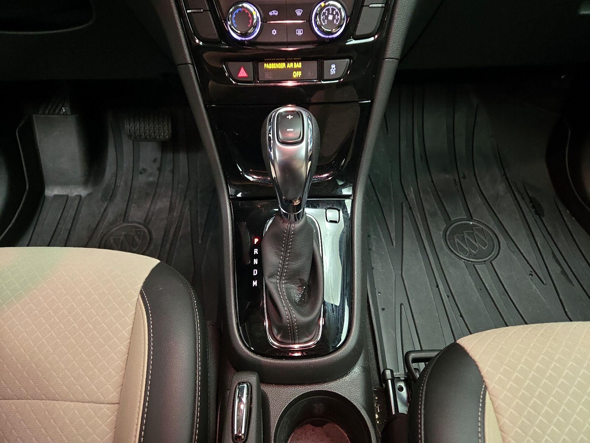 Thumbnail: 2020 Buick Encore - 17