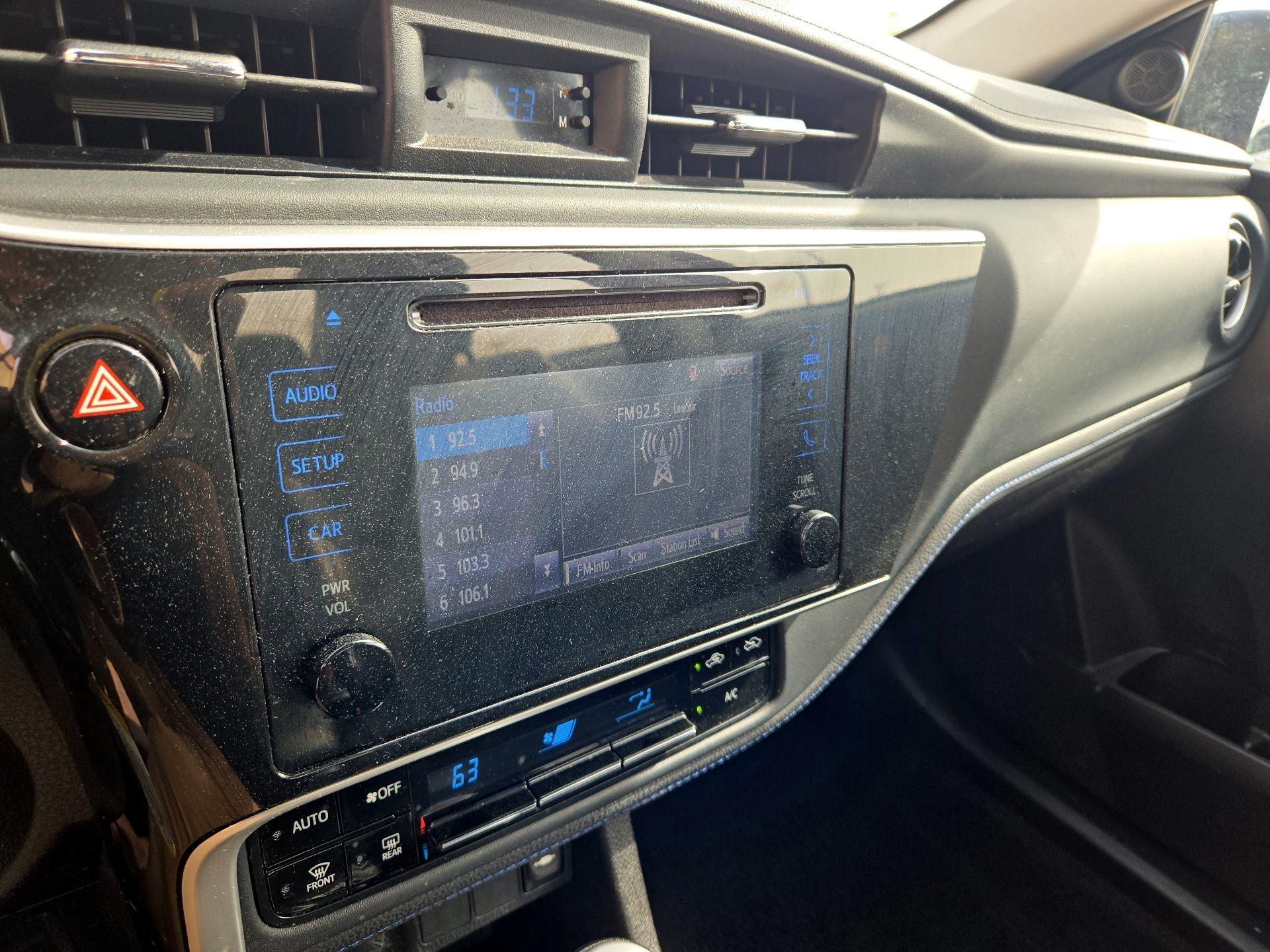 Thumbnail: 2018 Toyota Corolla - 13