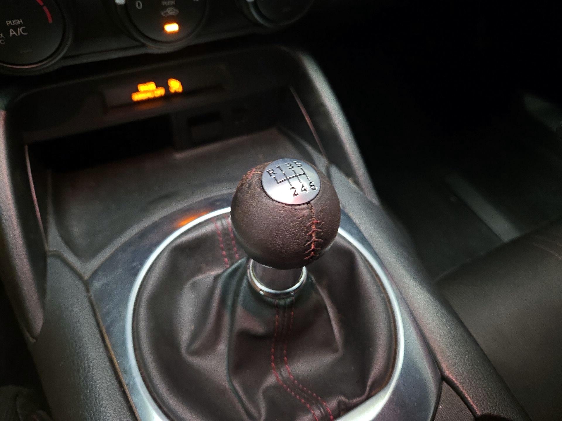 Thumbnail: 2016 Mazda MX-5 Miata - 16