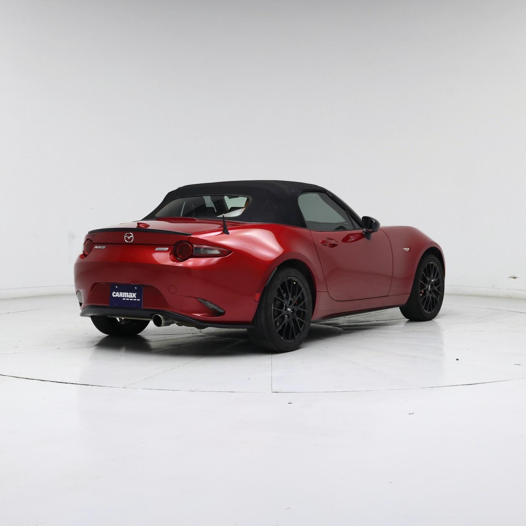 Thumbnail: 2016 Mazda MX-5 Miata - 8