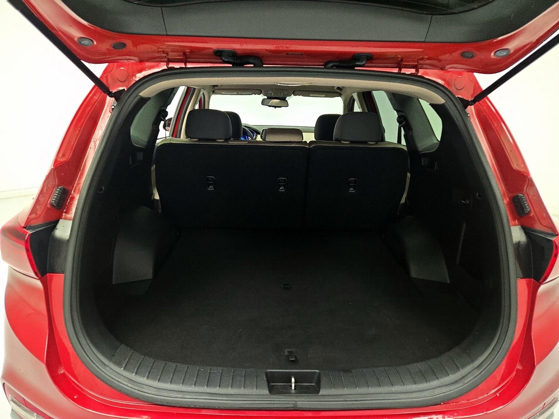 Thumbnail: 2019 Hyundai Santa Fe - 20