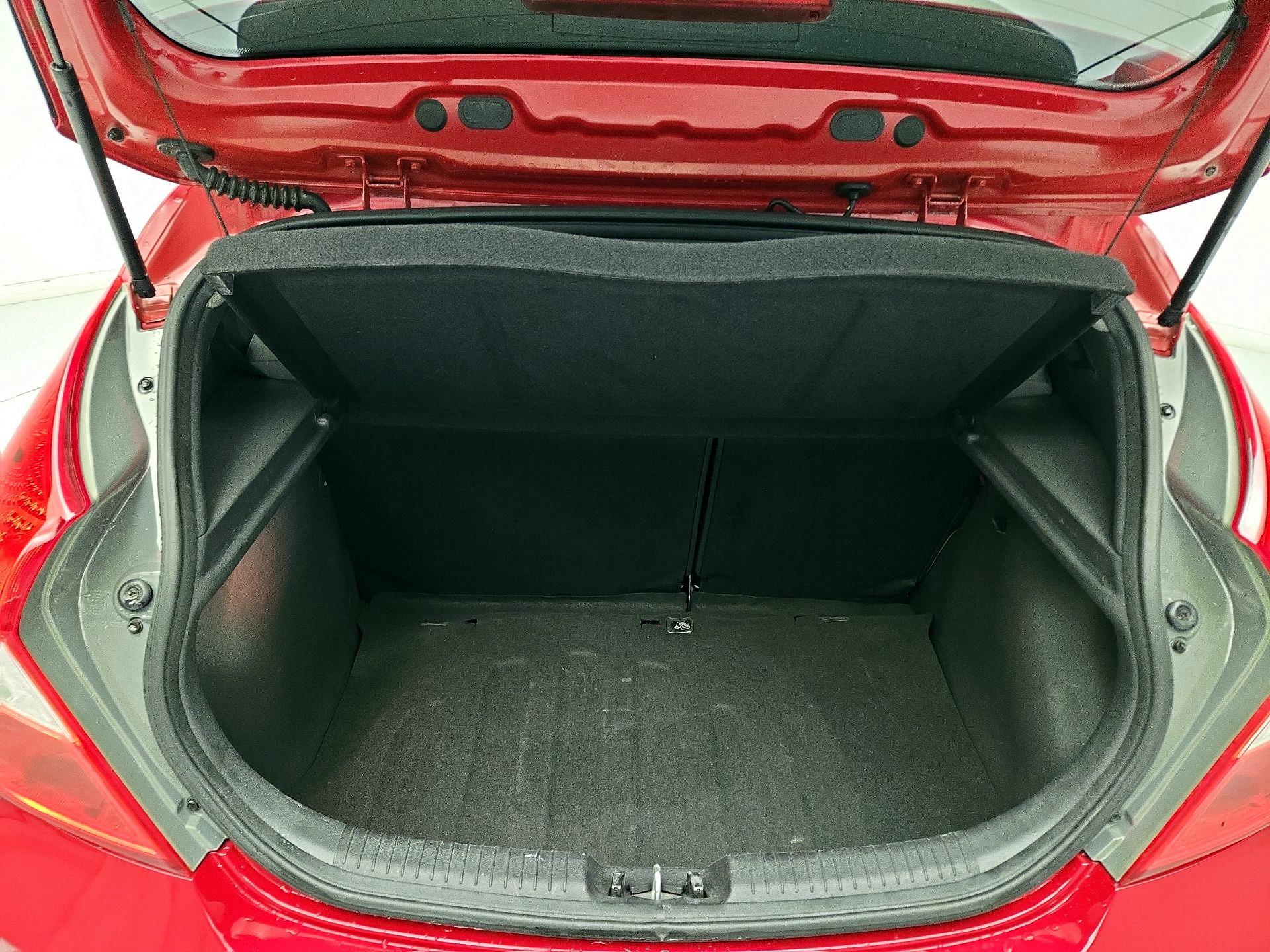 Thumbnail: 2014 Hyundai Accent - 20