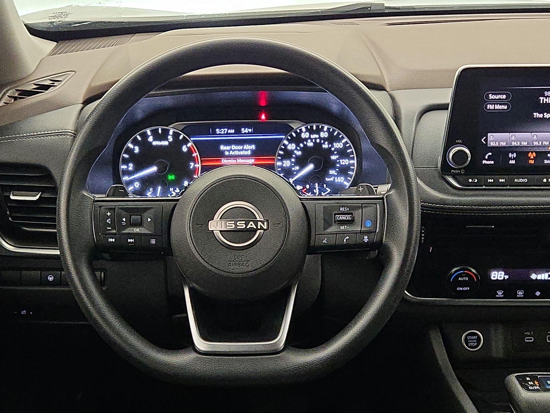 Thumbnail: 2022 Nissan Rogue - 10