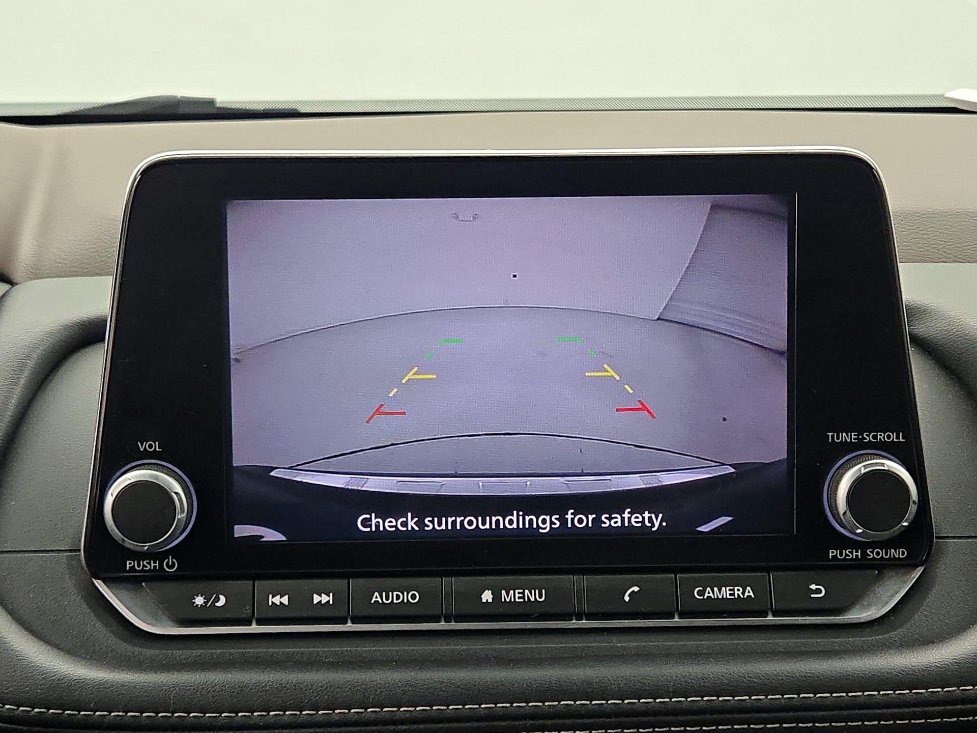 Thumbnail: 2022 Nissan Rogue - 14