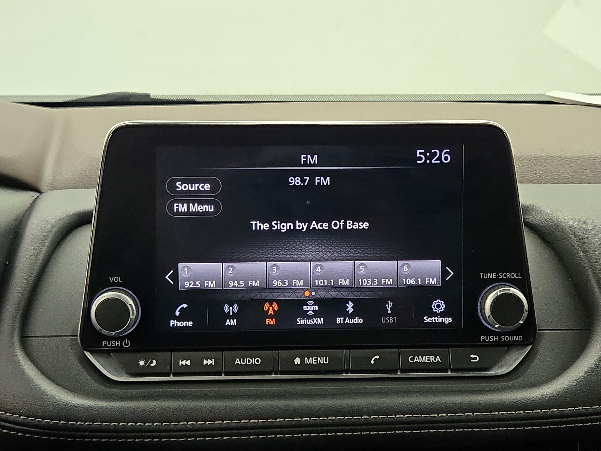 Thumbnail: 2022 Nissan Rogue - 15