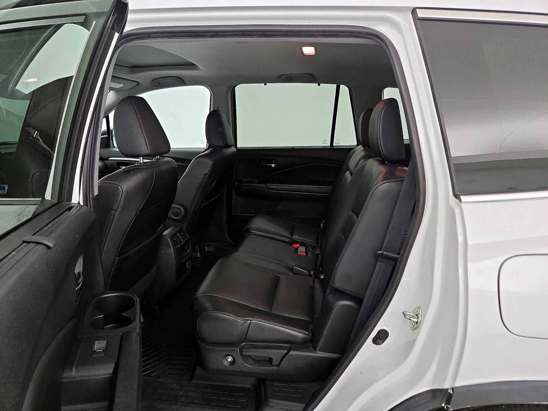 Thumbnail: 2021 Honda Pilot - 20