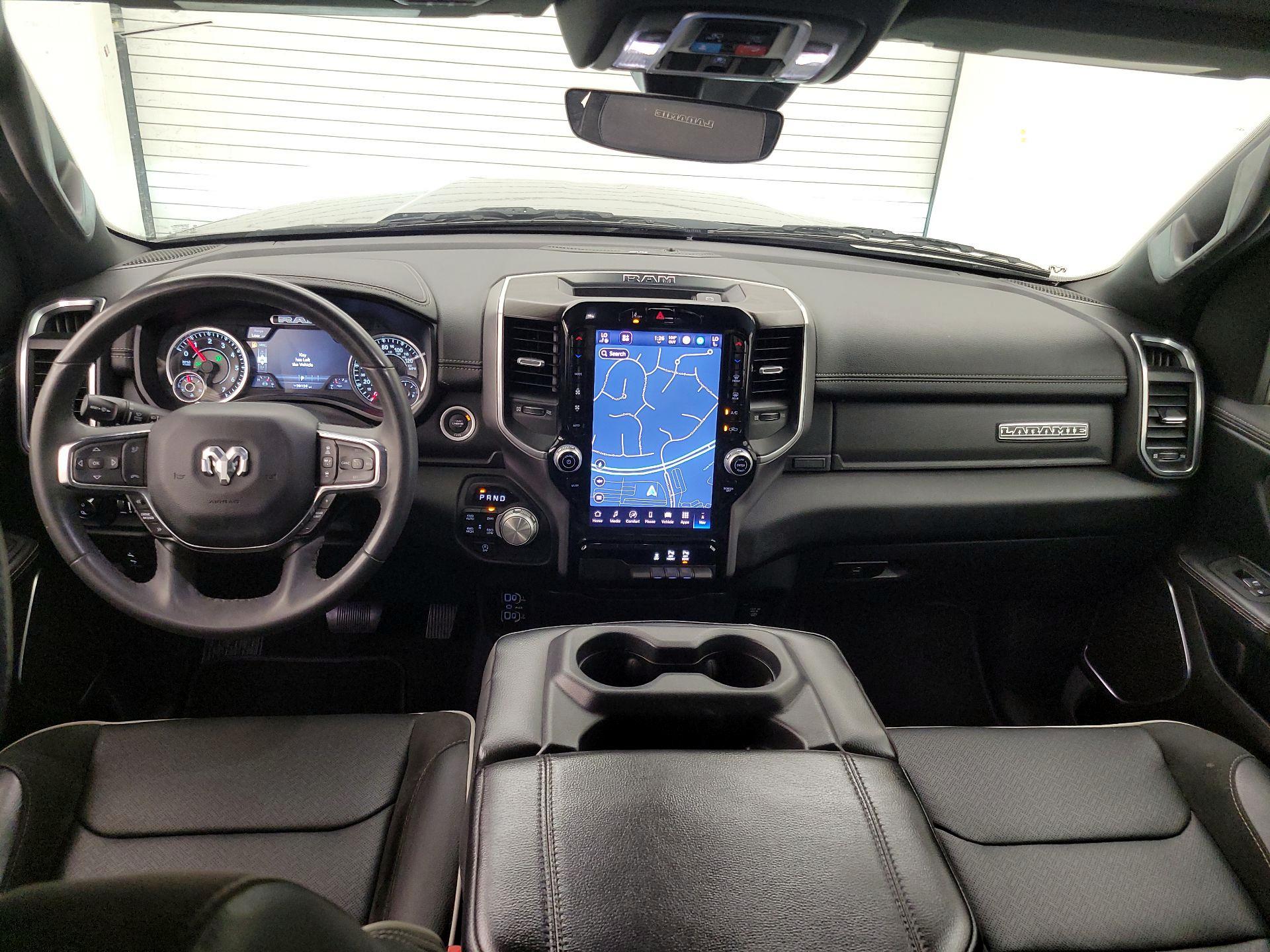 Thumbnail: 2025 RAM 1500 - 9