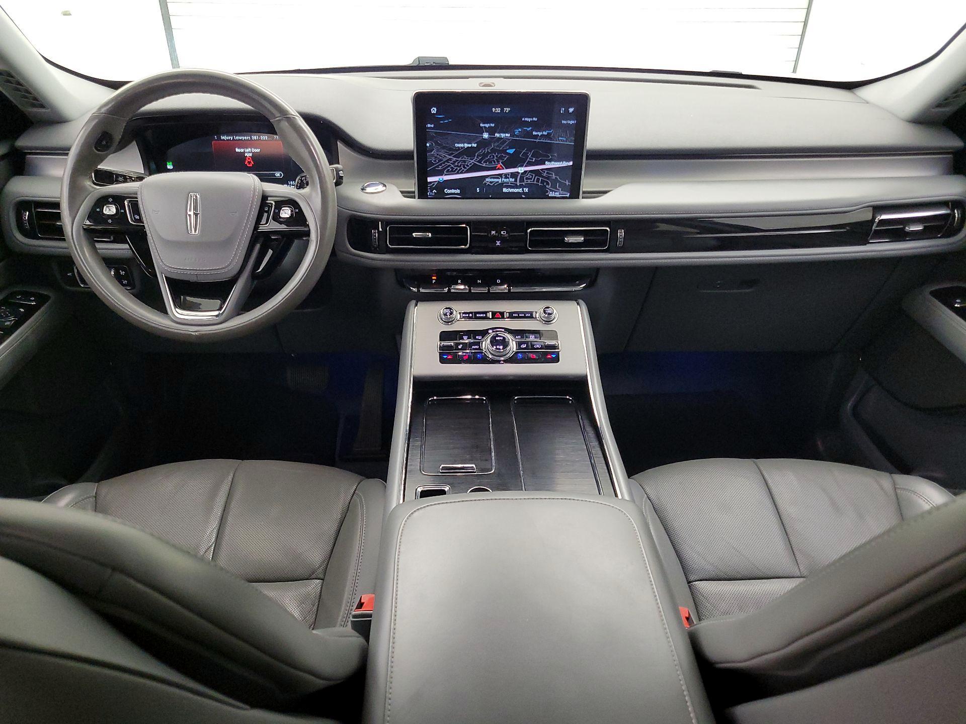 Thumbnail: 2020 Lincoln Aviator - 9