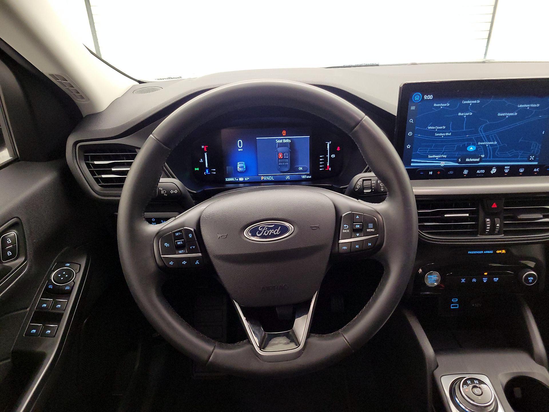 Thumbnail: 2023 Ford Escape - 10