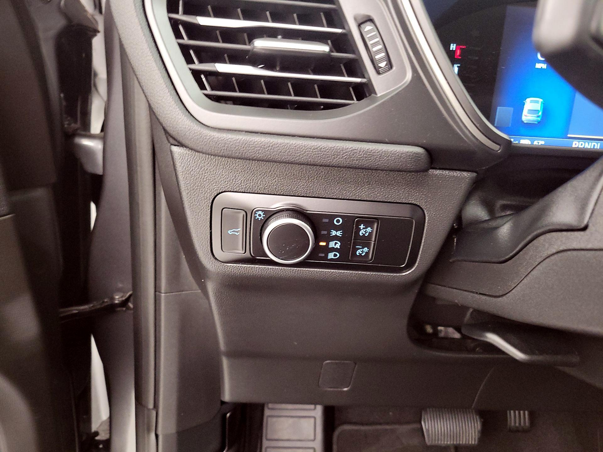 Thumbnail: 2023 Ford Escape - 13