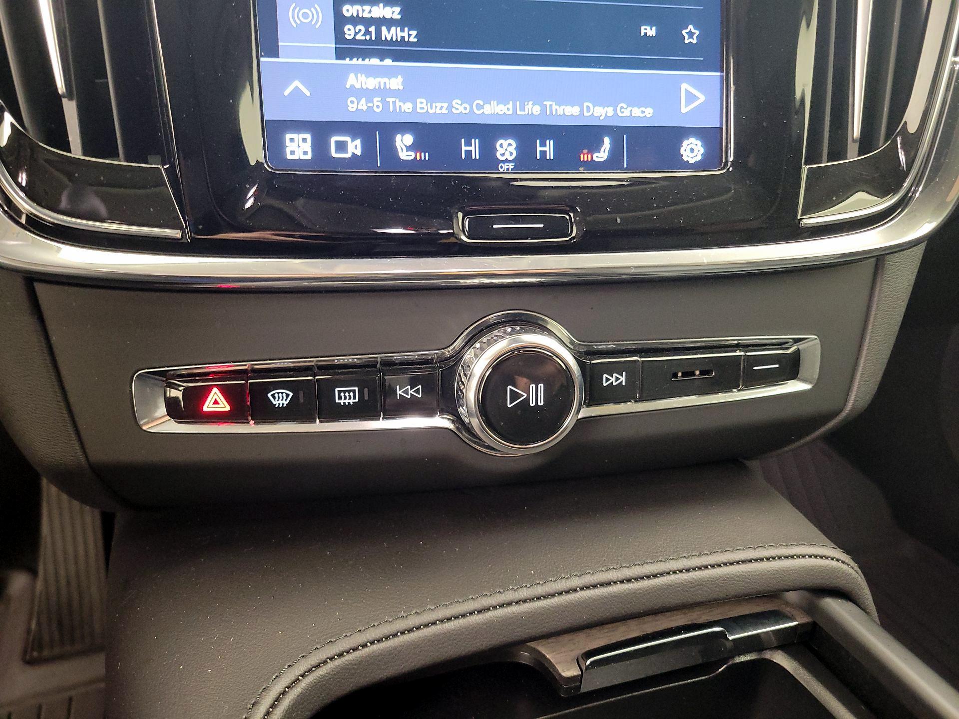 Thumbnail: 2024 Volvo S90 - 17