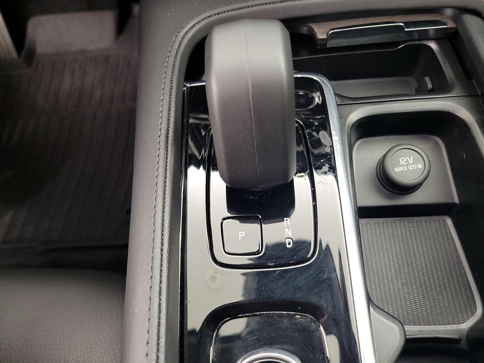 Thumbnail: 2024 Volvo S90 - 18