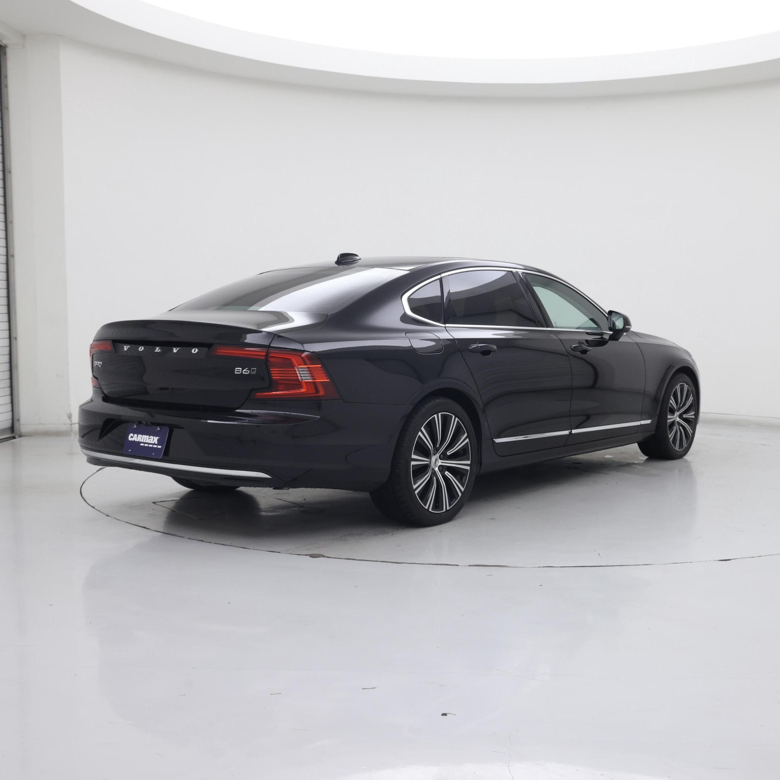 Thumbnail: 2024 Volvo S90 - 8