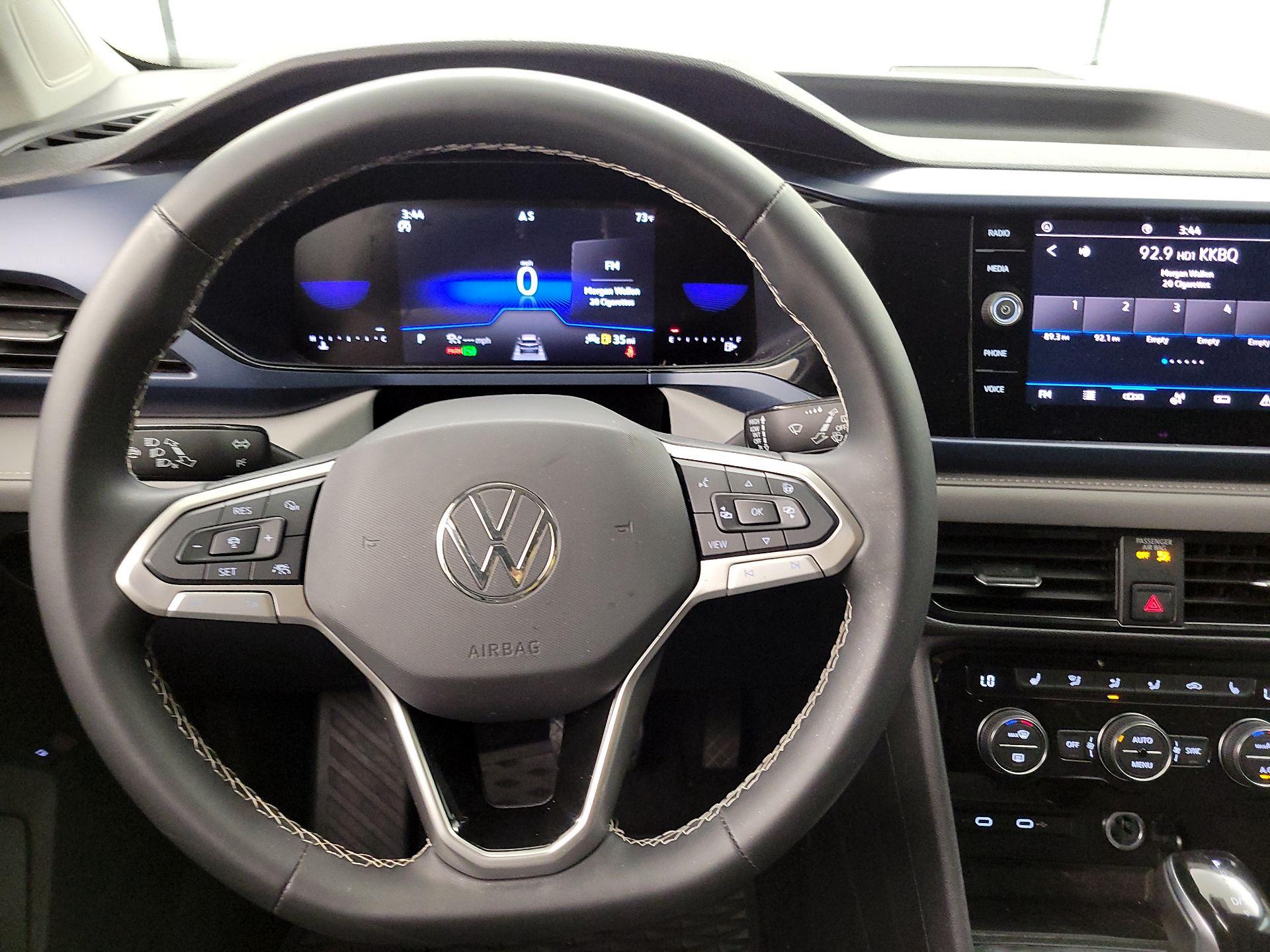 Thumbnail: 2024 Volkswagen Taos - 10