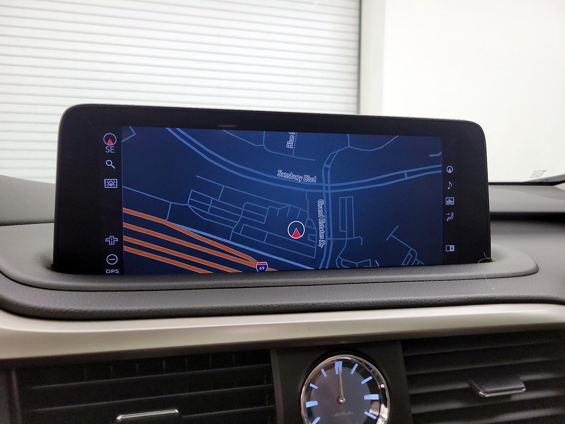 Thumbnail: 2022 Lexus RX - 14