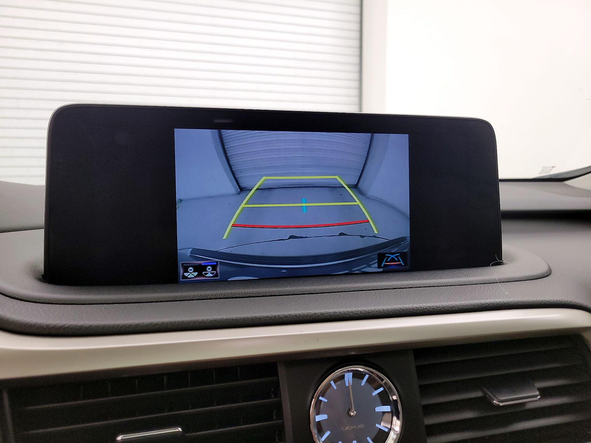 Thumbnail: 2022 Lexus RX - 15