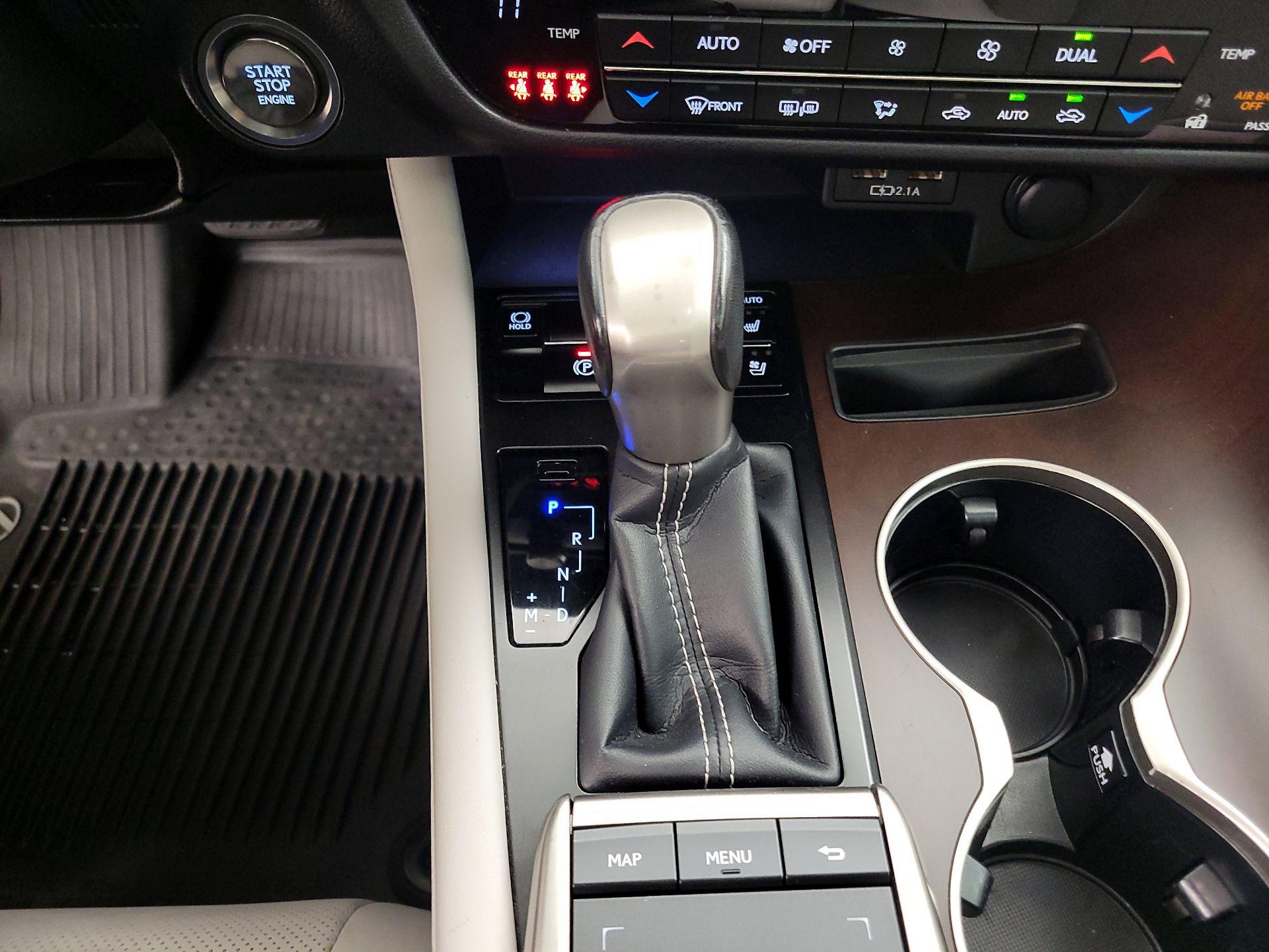 Thumbnail: 2022 Lexus RX - 18