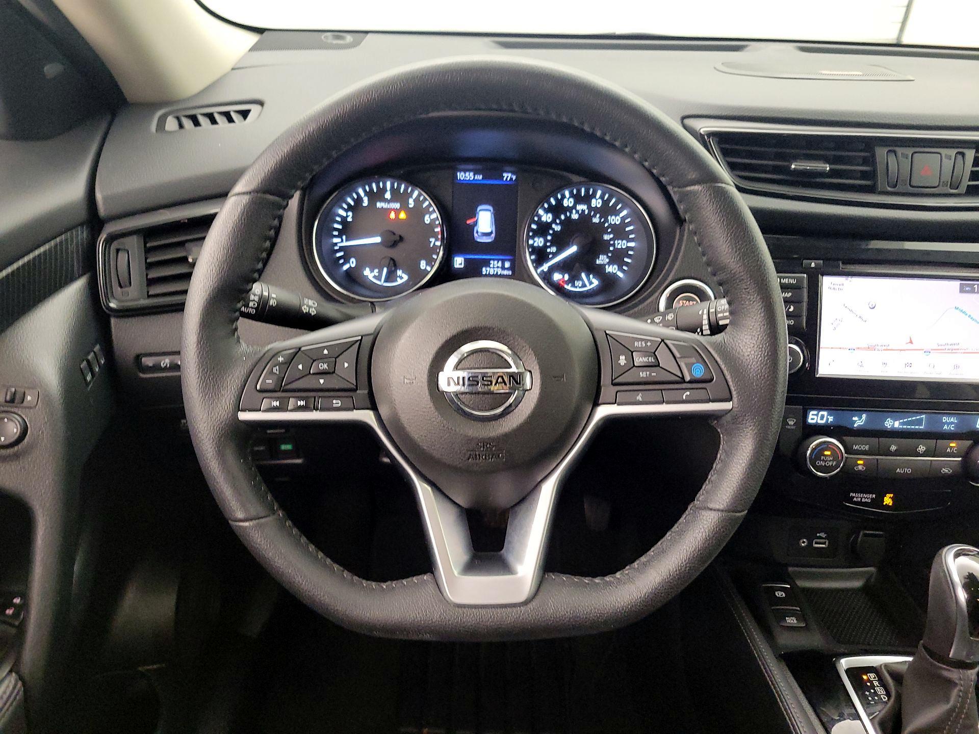 Thumbnail: 2020 Nissan Rogue - 10