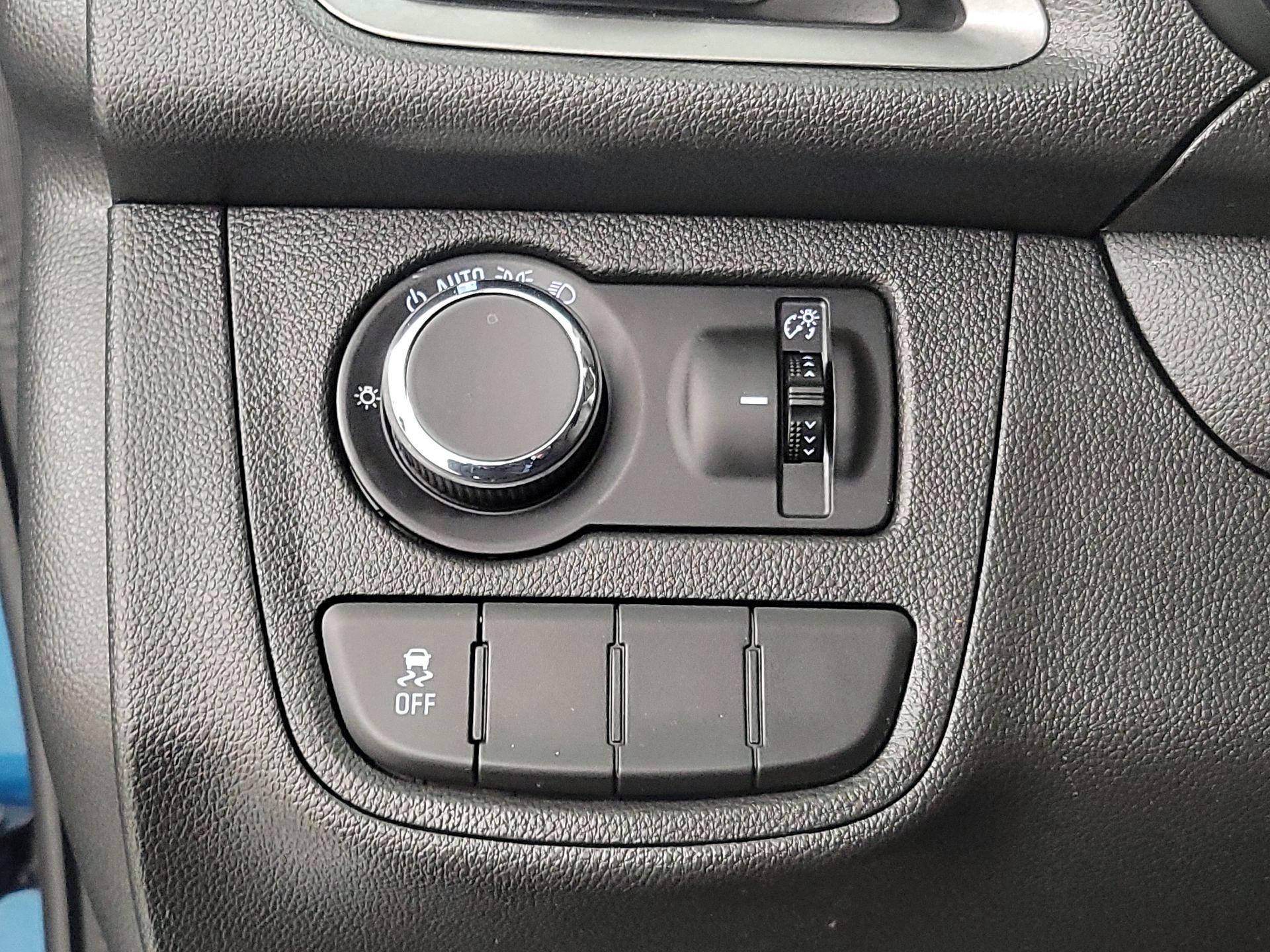 Thumbnail: 2020 Chevrolet Spark - 13